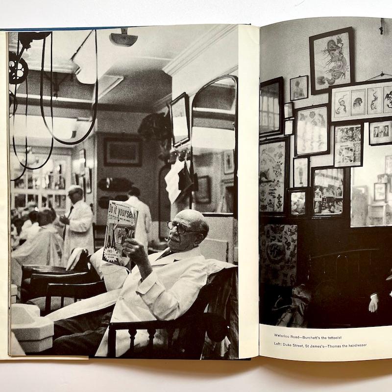 London - Tony Armstrong Jones, 1st Edition 1958

Scarce First Edition, First Printing, published by Weidenfeld & Nicolson, London, 1958.

The first ever photography book by the famed society and fashion photographer Tony Armstrong Jones, Lord