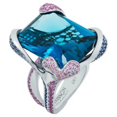 London Topaz 41.79 Carat Blue Pink Sapphires 18 Karat White Gold New Age Ring