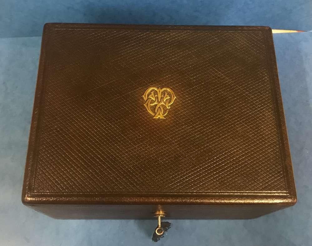 London Victorian 1863 Leather Vanity Box 3