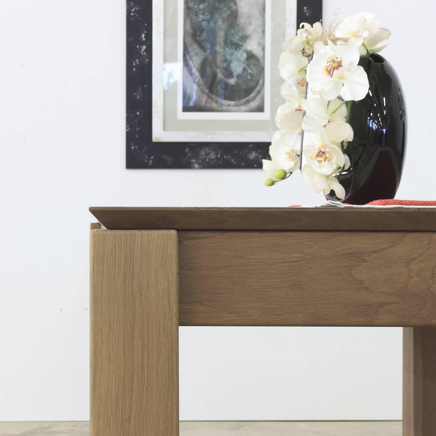 Contemporary Londra Table