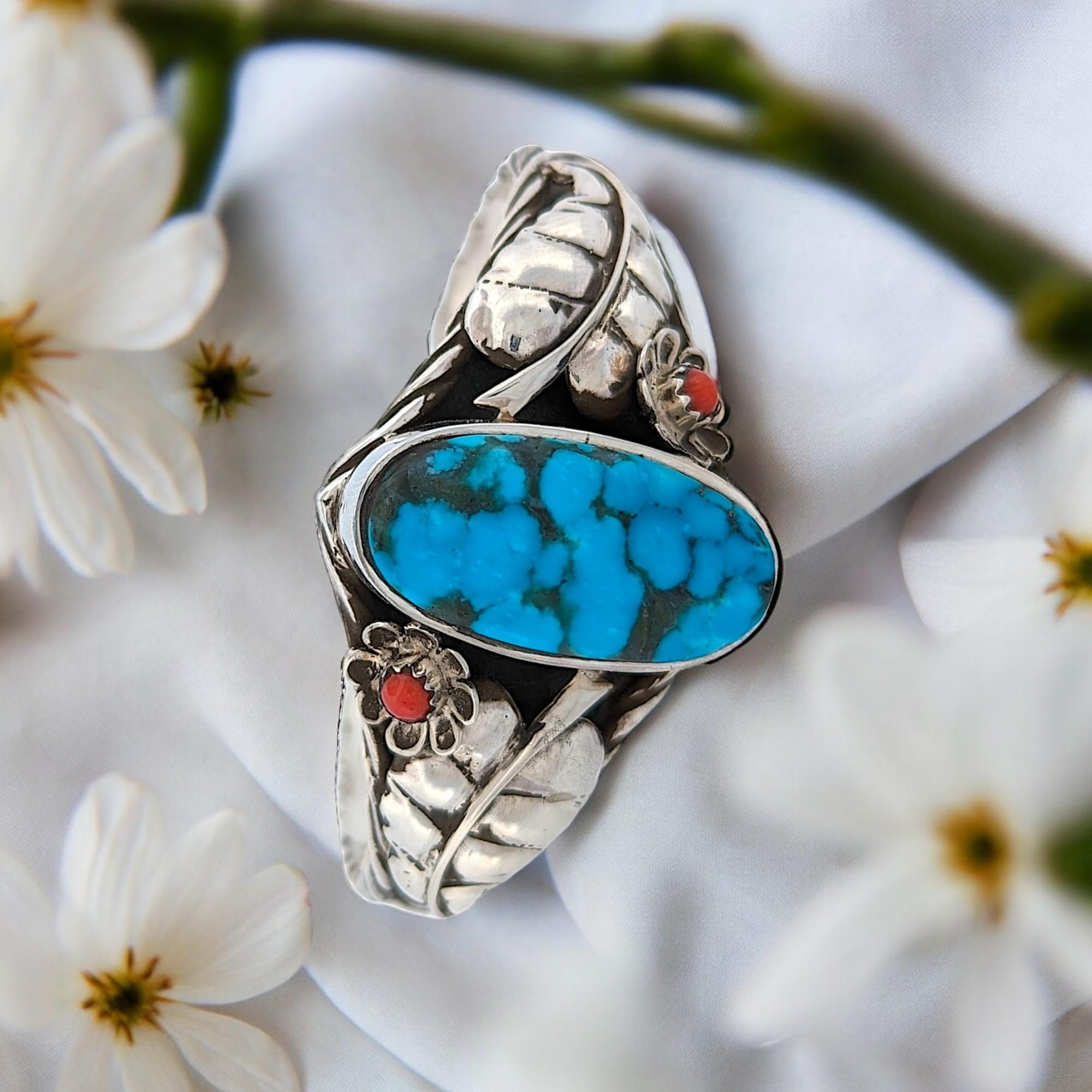 Lone Ranch - A Stunning Sterling Silver Cuff Bracelet by Robert Drozd In New Condition In Greeneville, TN