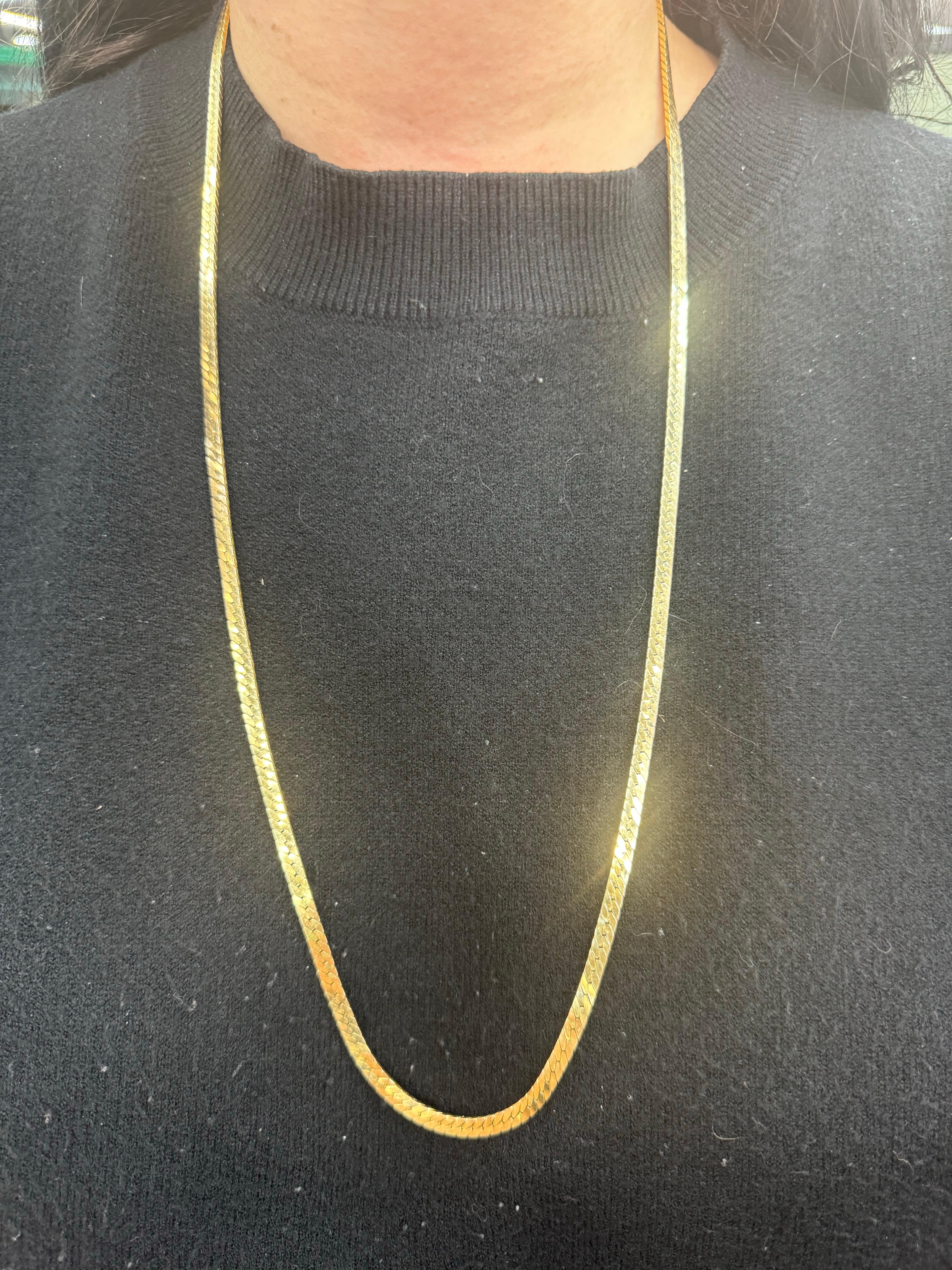 Long 14 Karat Yellow Gold Herringbone Necklace 42.5 Grams 30 Inches 3.3 MM For Sale 3