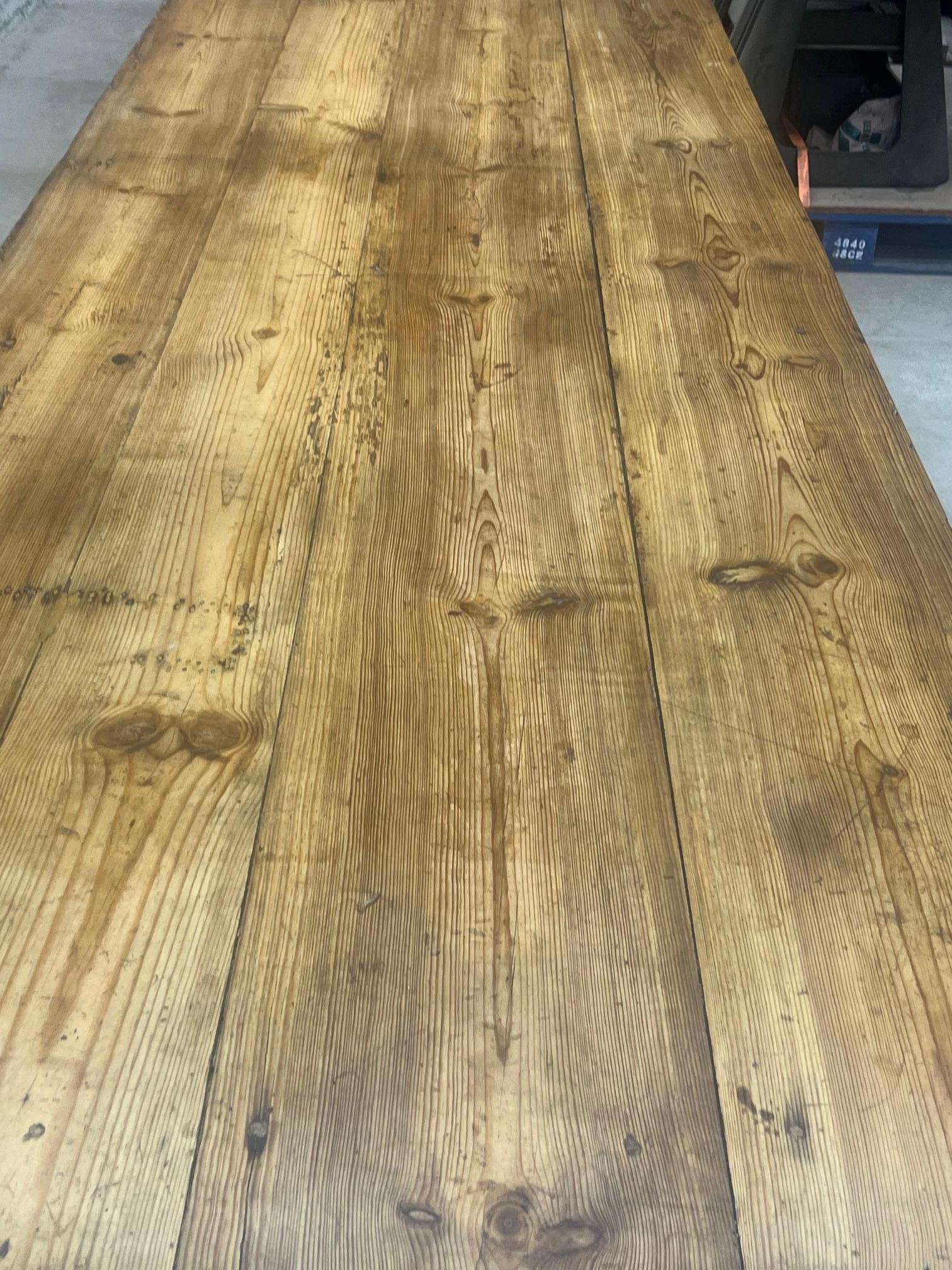 Longue table de couture / salle à manger française du 19e siècle Bon état - En vente à Ross, CA