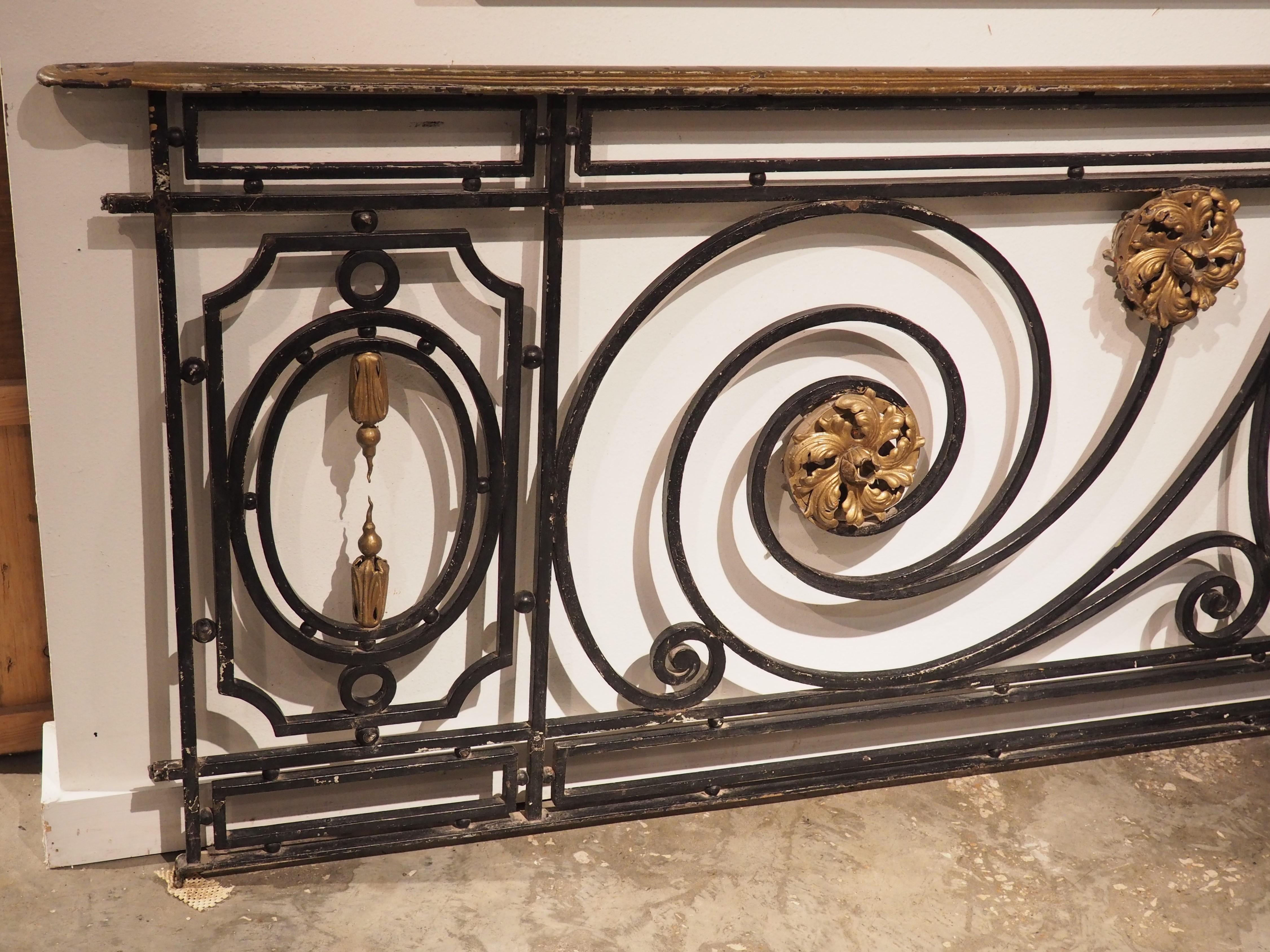 italian balcony grill design