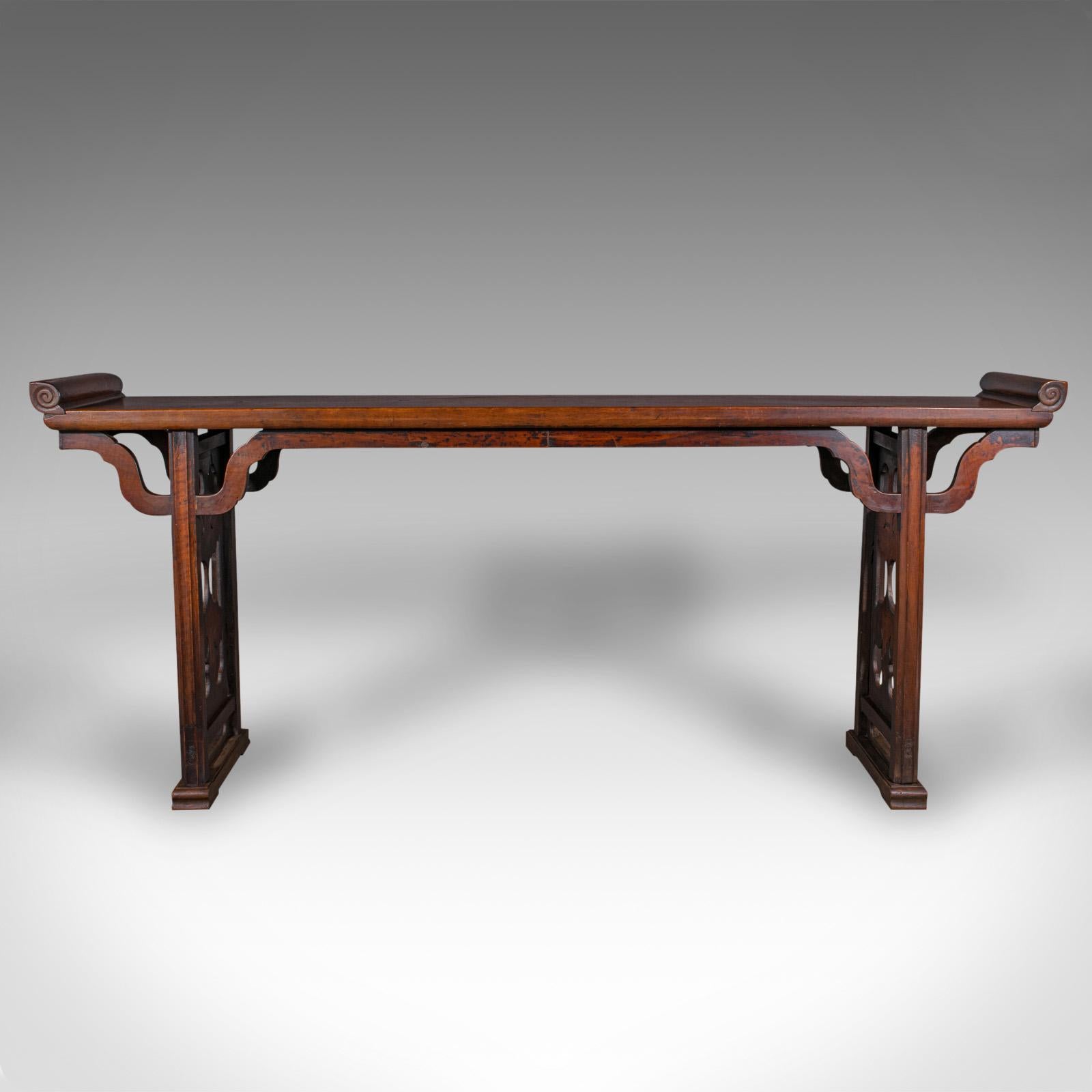 Mesa de altar larga antigua, olmo oriental, expositor, salón, dinastía Qing, victoriana Chino en venta