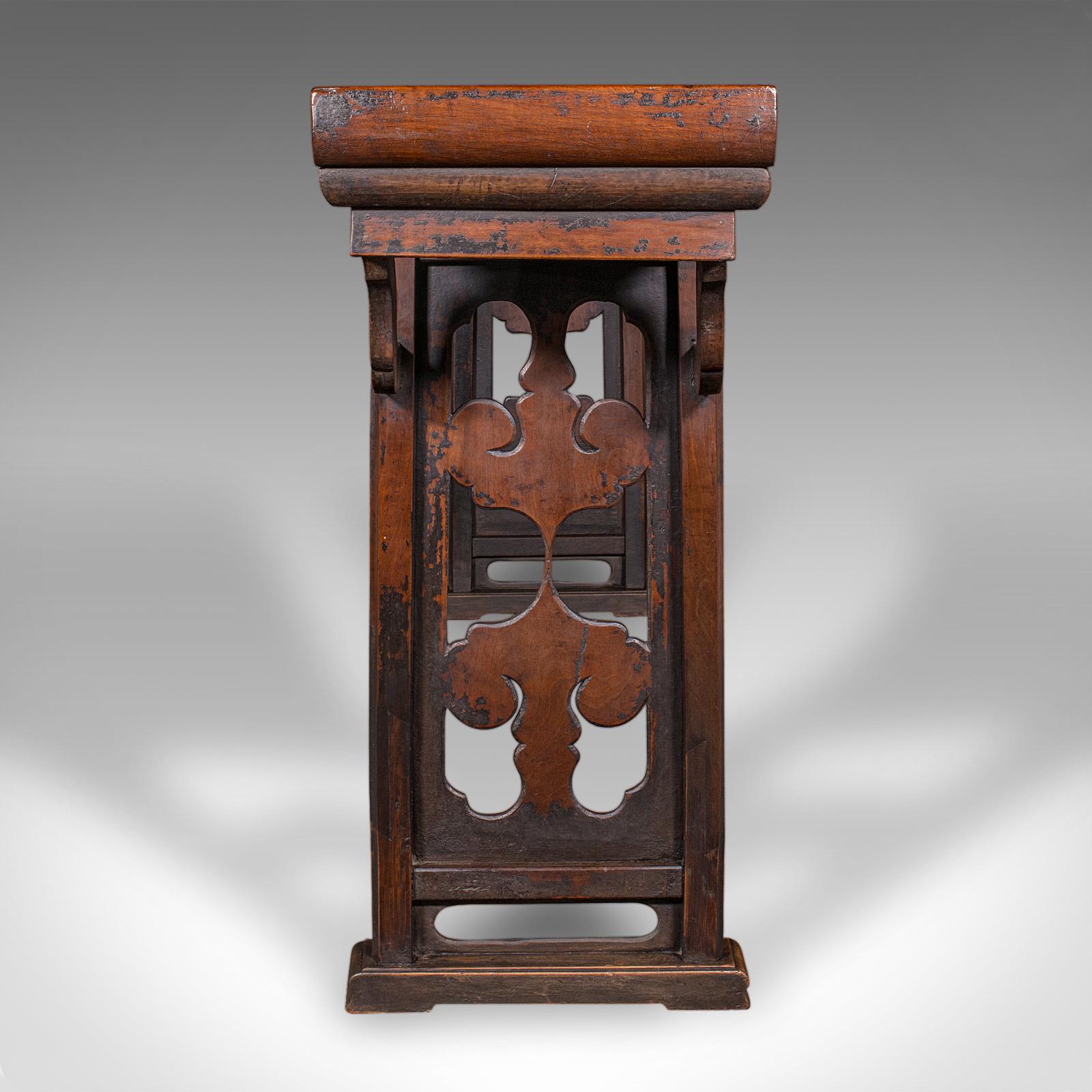 Mesa de altar larga antigua, olmo oriental, expositor, salón, dinastía Qing, victoriana en Bueno estado para la venta en Hele, Devon, GB