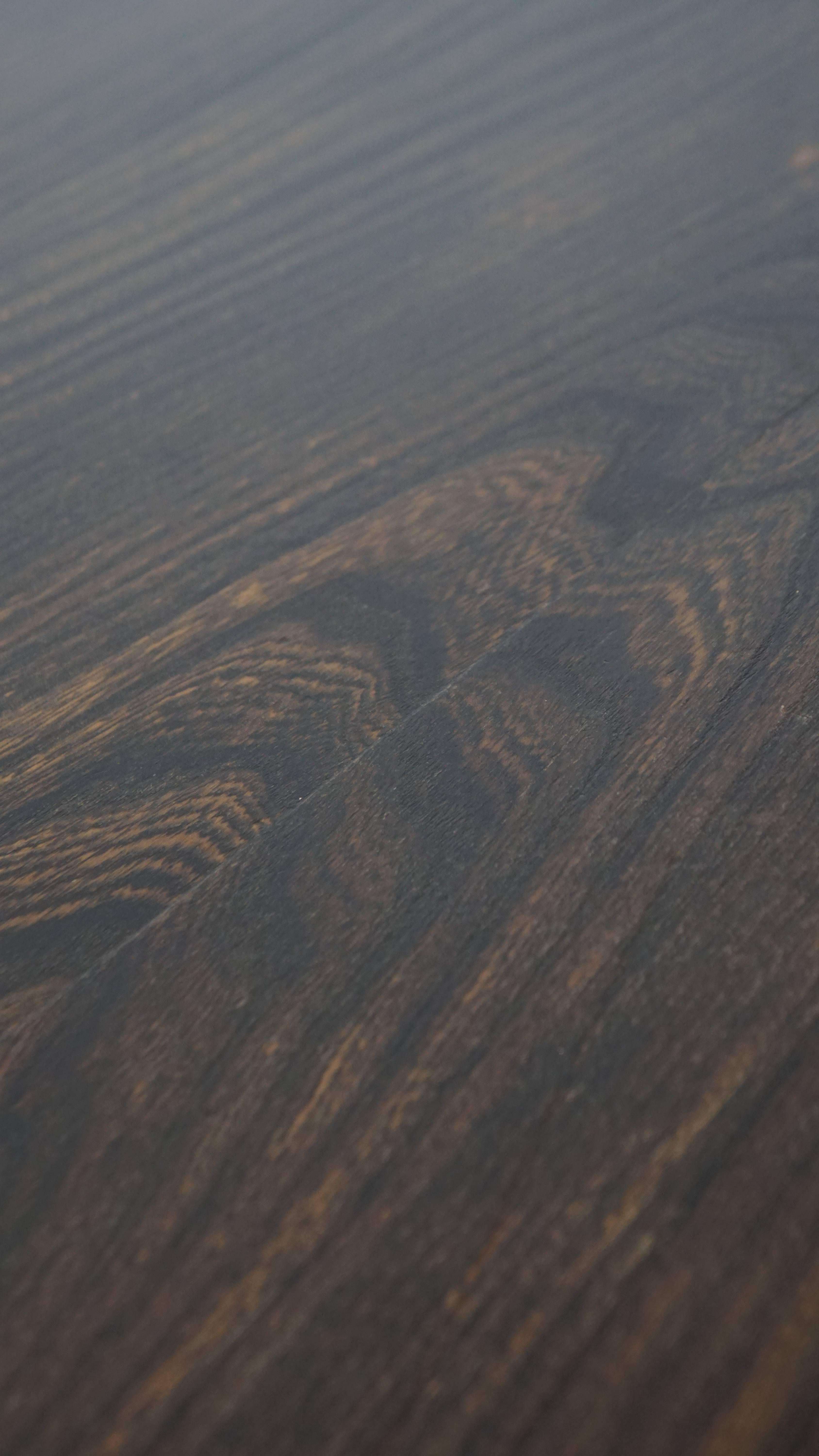 Longue table de salle à manger ancienne en orme anglais du début du 19e siècle en vente 7