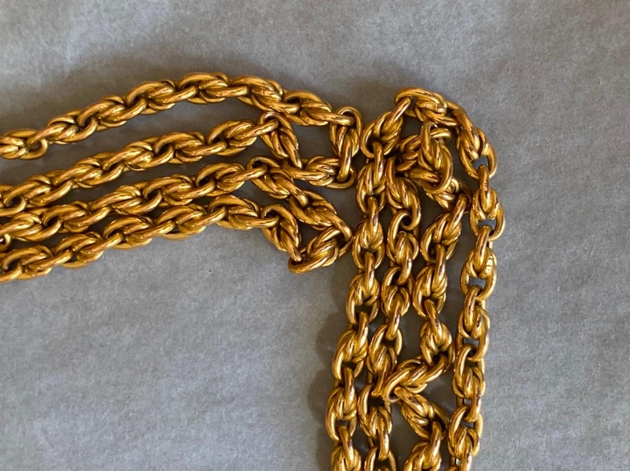 Long Antique Gold French Chain Necklace For Sale 1