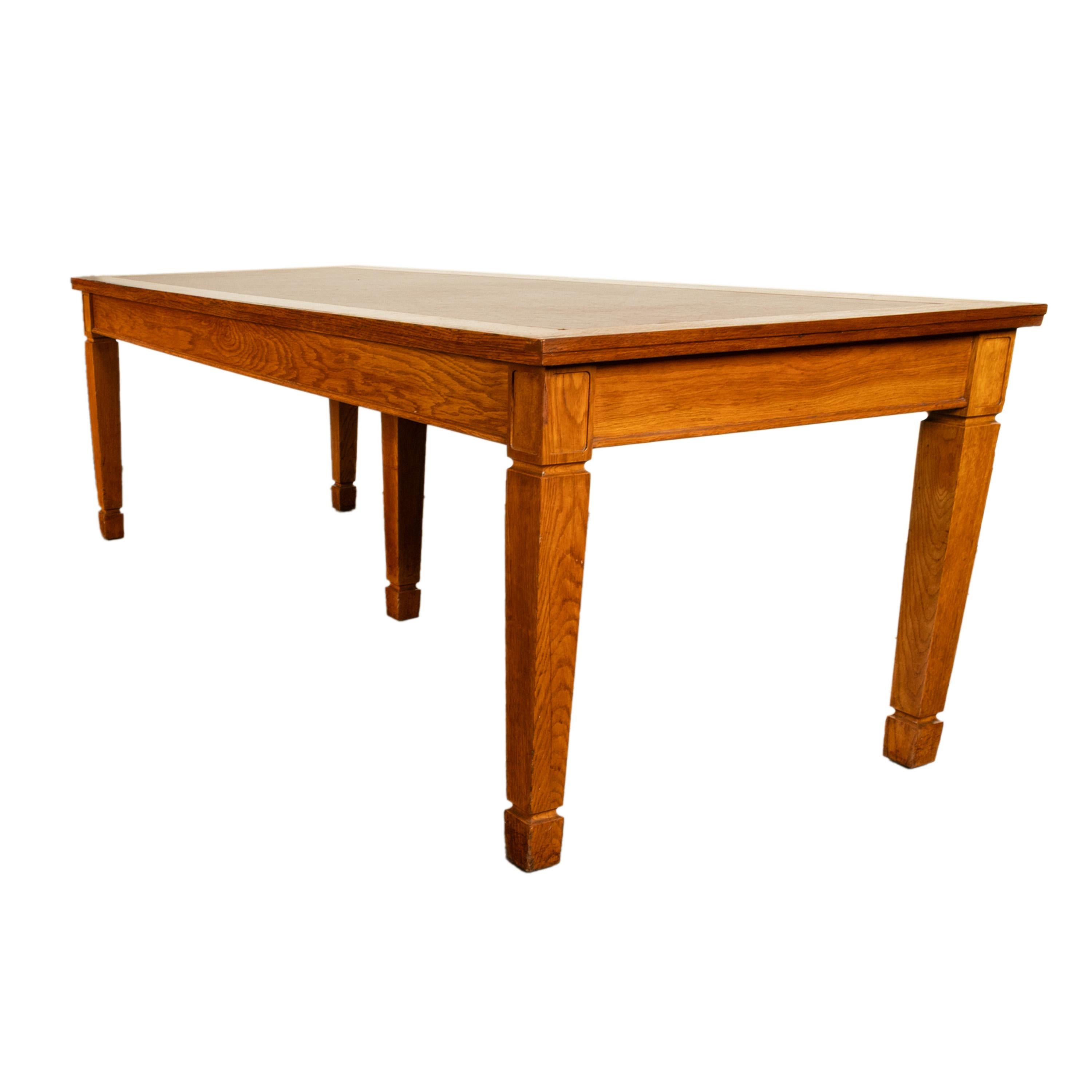 Tavolo da pranzo lungo in Oak Arts & Crafts a cinque gambe per biblioteca 1900 in vendita 3