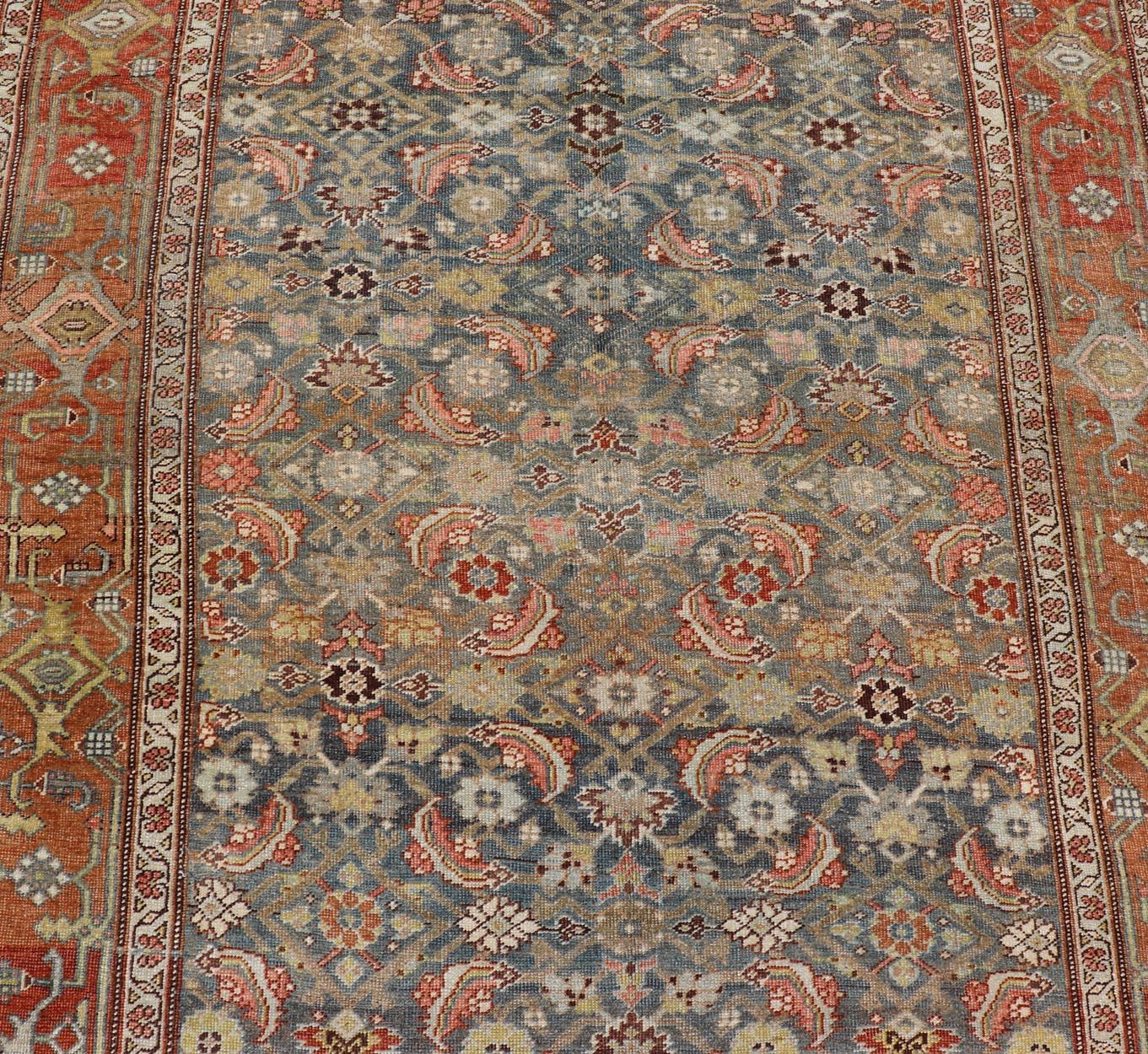 Noué à la main Long tapis persan ancien Bidjar Gallery avec design Sub/One en vente