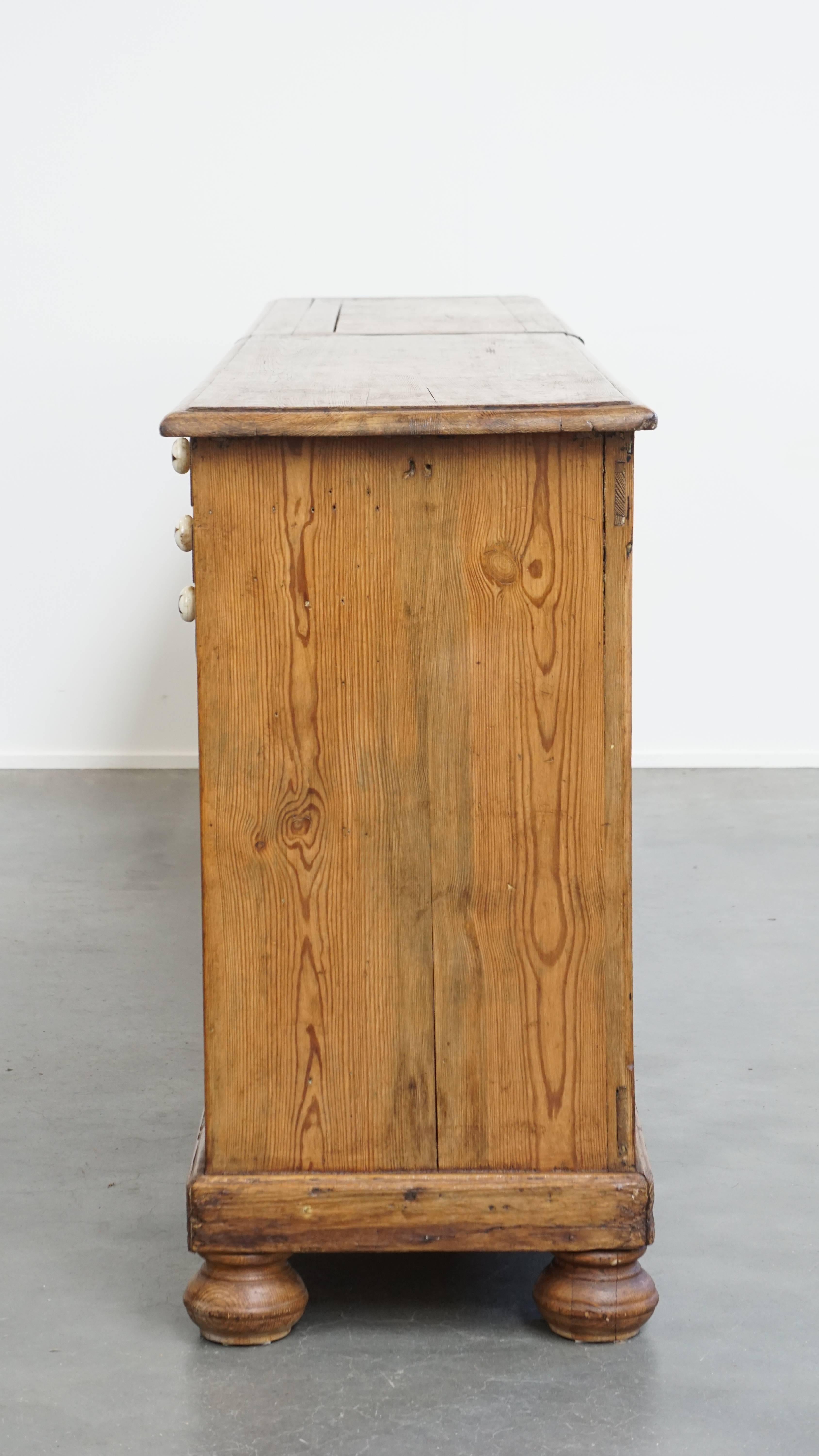 Long Antique Pine Wood Counter / Sideboard with 16 Drawers In Fair Condition For Sale In Harderwijk, NL