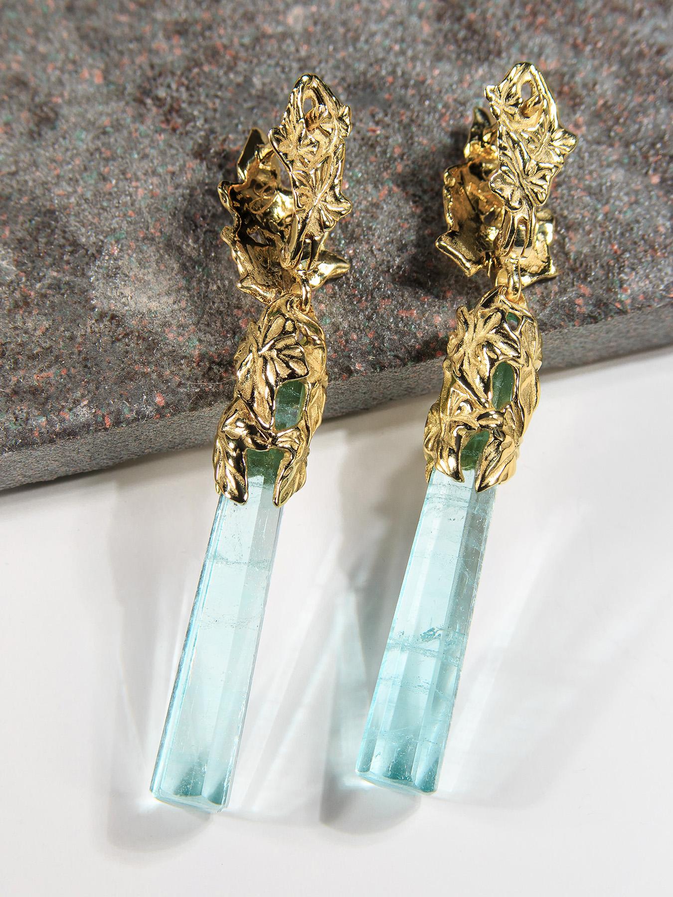 Women's or Men's Long Aquamarine Gold Earrings Ivy Art Nouveau Style Blue Beryl For Sale