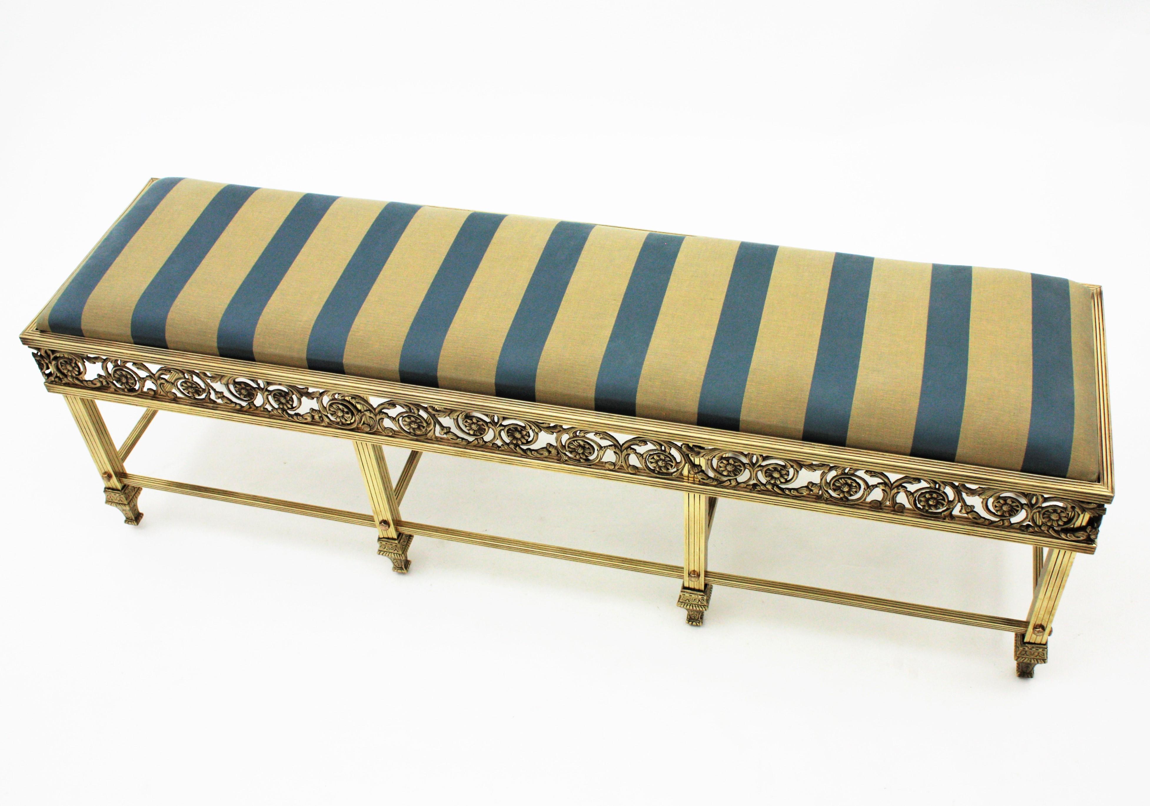 French Brass Long Bench Upholstered in Striped Silk Fabric, 1940s For Sale 7