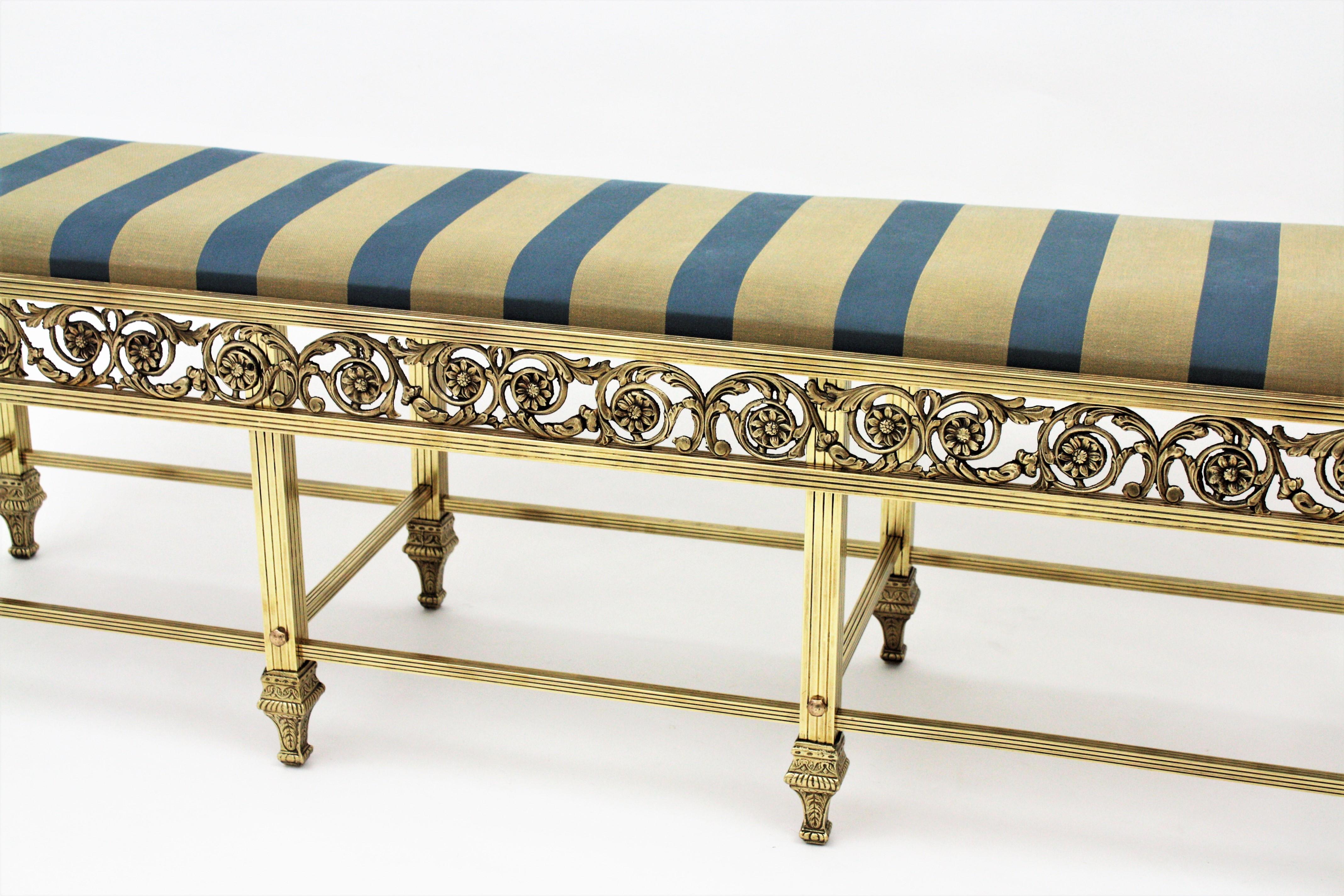 20th Century French Brass Long Bench Upholstered in Striped Silk Fabric, 1940s For Sale