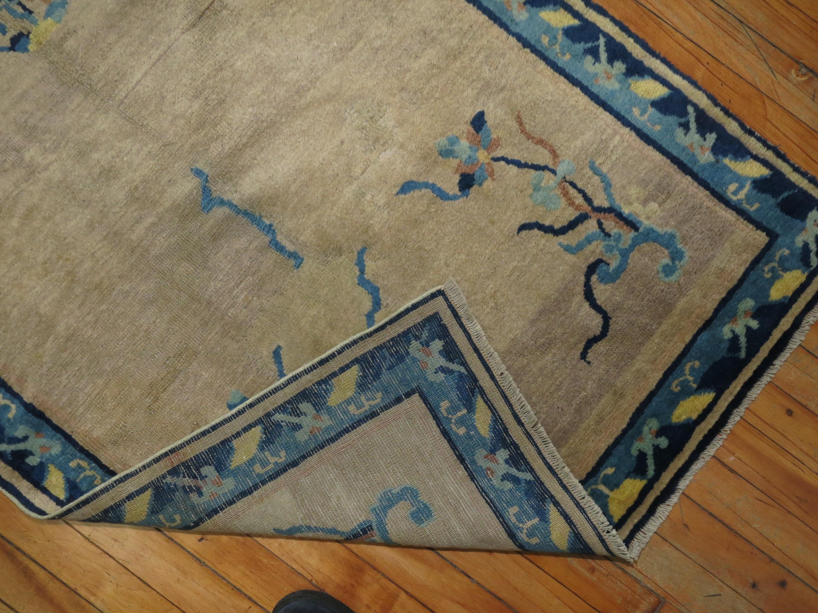 Long Beige Blue Chinese Runner, Early-20th Century For Sale 2