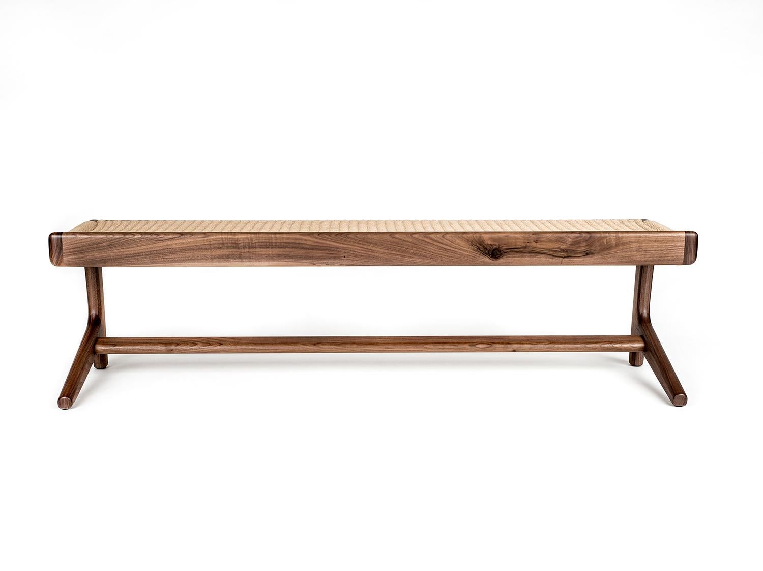 Long Bench, freitragend, Mid-Century-Stil, maßgefertigt, dänische Kordel, gewebt, Hartholz (Handgewebt) im Angebot