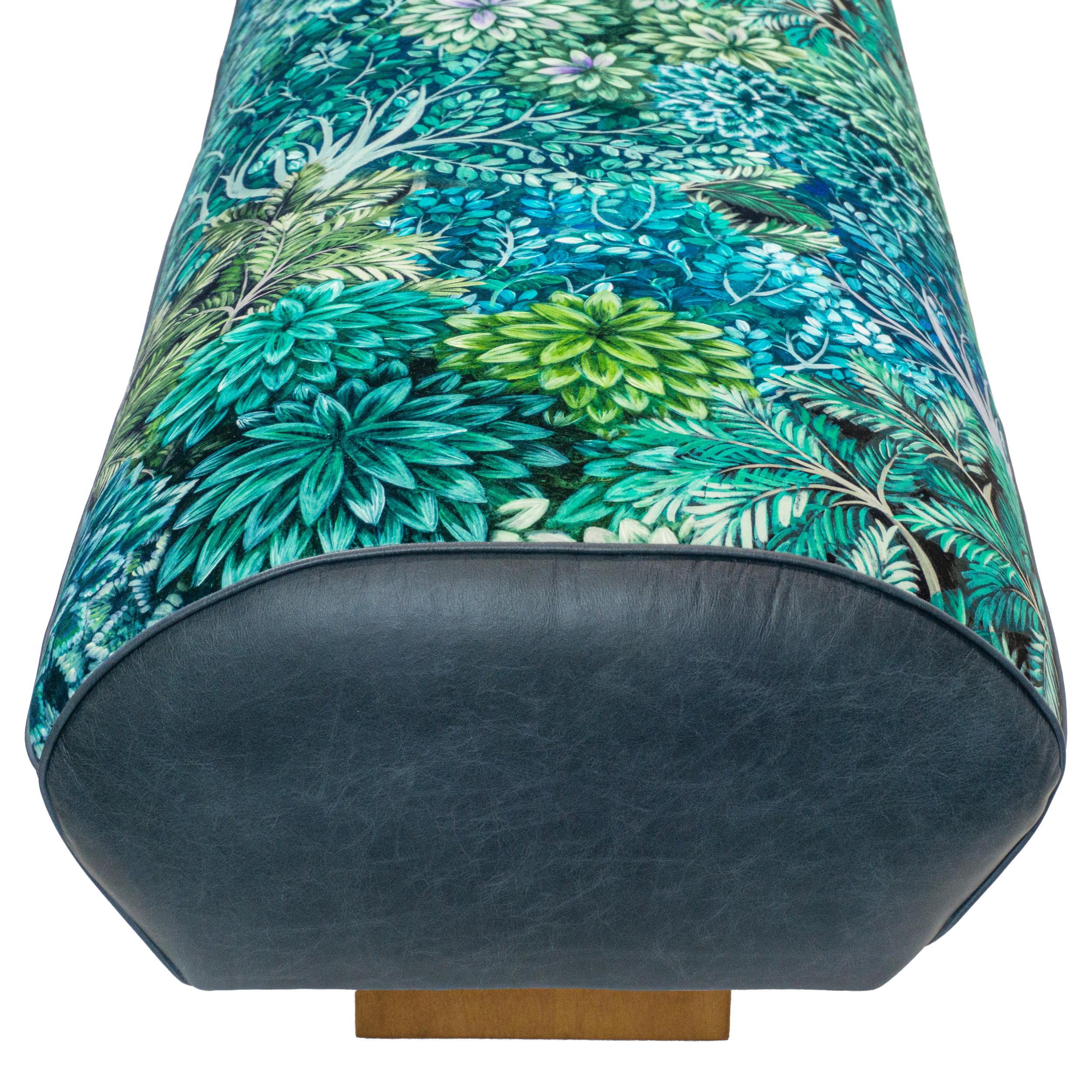 Long Bench Lounge with Bauhaus Feet and Blue Green Botanical Printed Velvet For Sale 2