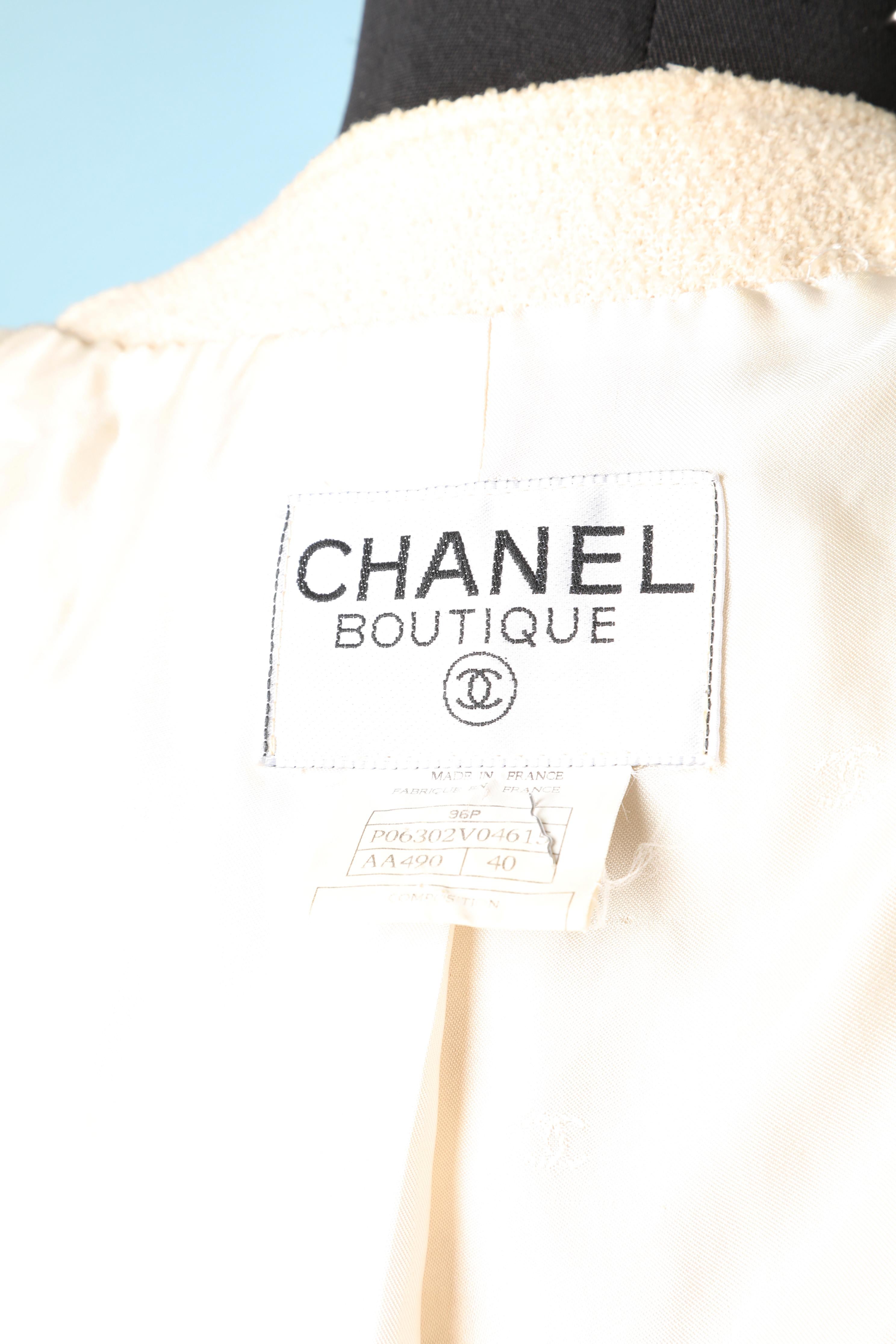 Women's Long black and white wool  single-breasted jacket Chanel Boutique 