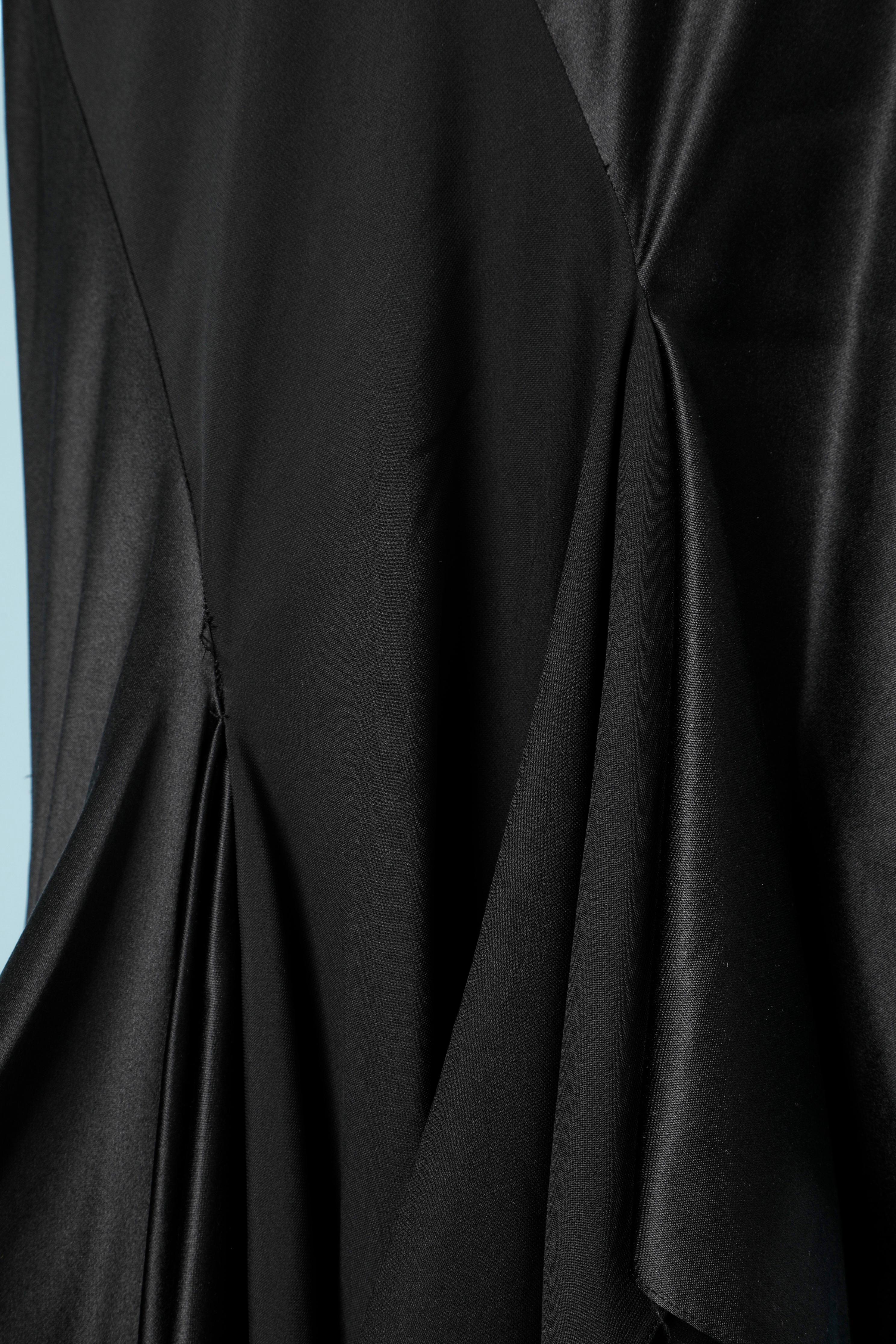 Langes schwarzes Abendkleid aus Satin Bellville Sassoon / Lorcan Mullany (Schwarz)