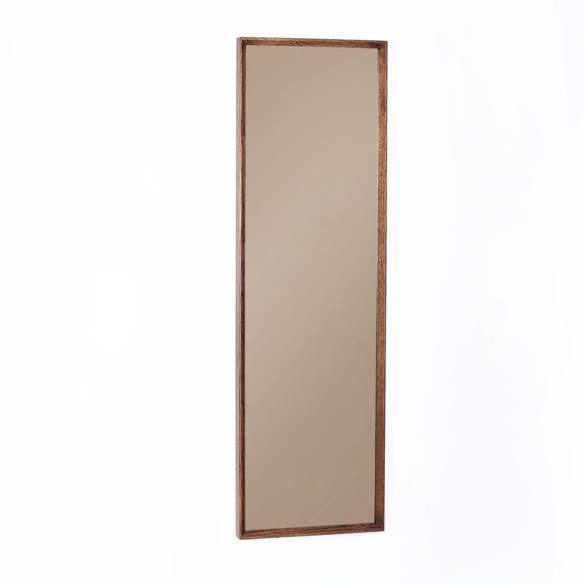 Fatto a mano Specchio lungo in bronzo con cornice in legno - REGULAR in vendita