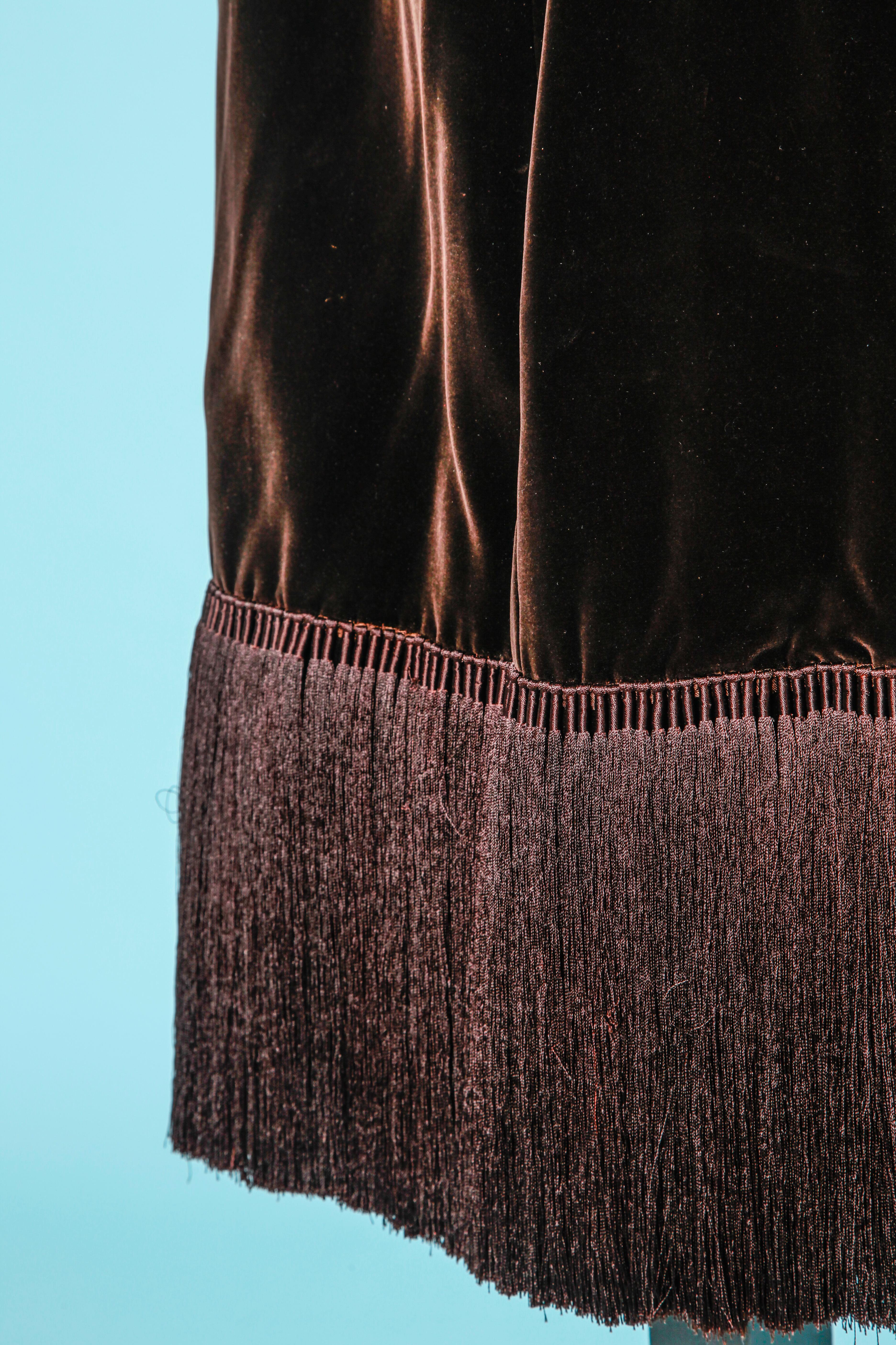 Noir Longue jupe en velours marron avec franges en soie  Nouvelle boutique Givenchy  en vente