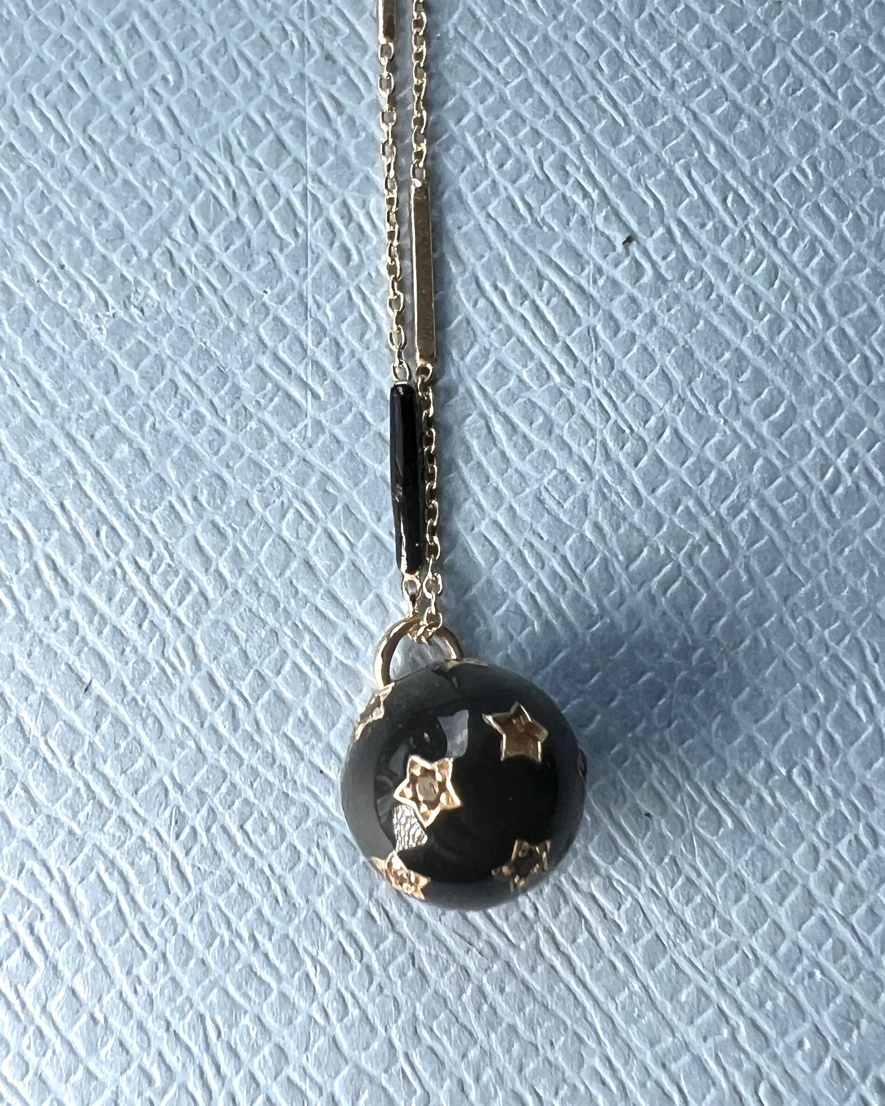 Long Chain Necklace Black Diamond White Diamond Star Ball Black Enamel in vendita 5