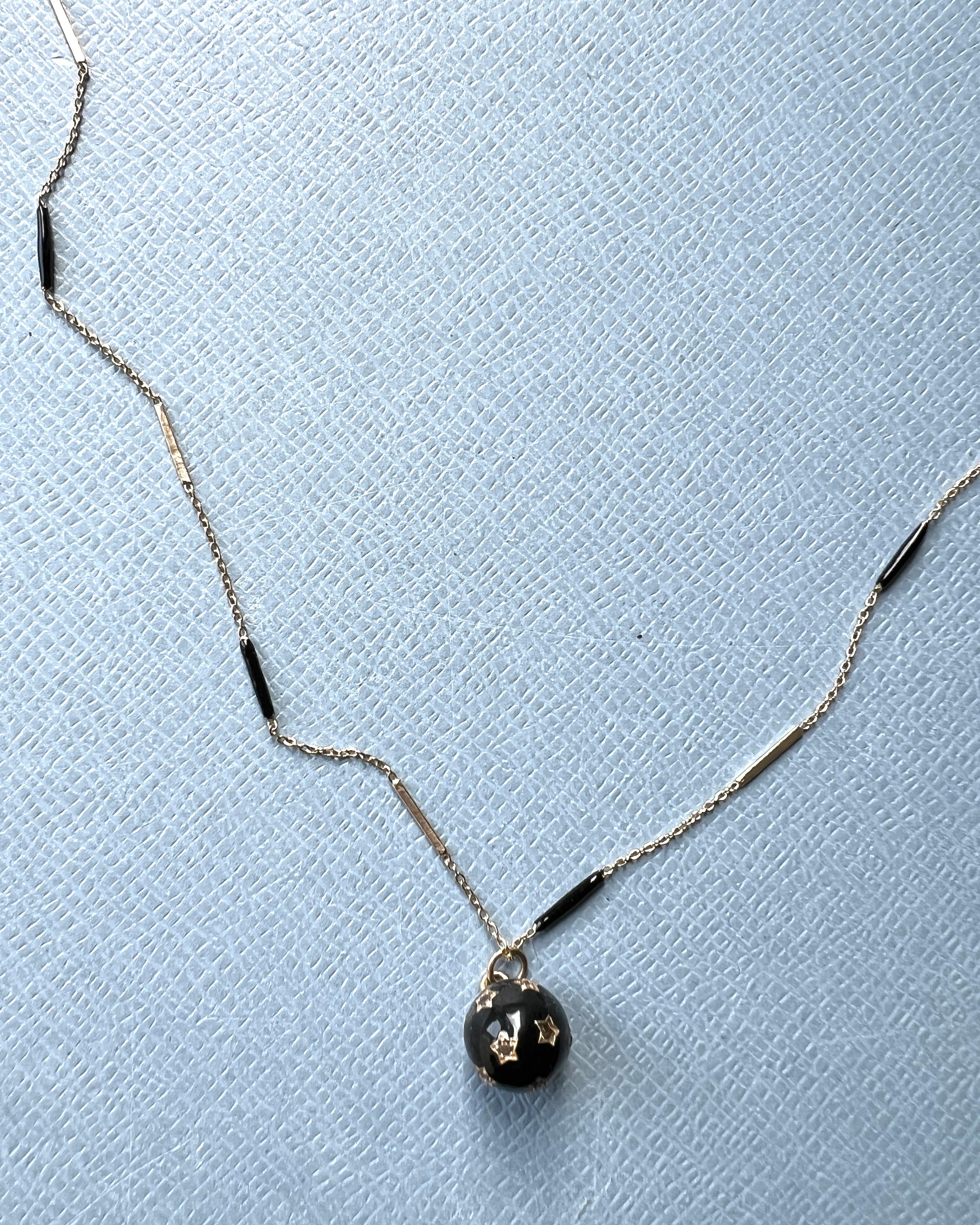 Donna Long Chain Necklace Black Diamond White Diamond Star Ball Black Enamel in vendita