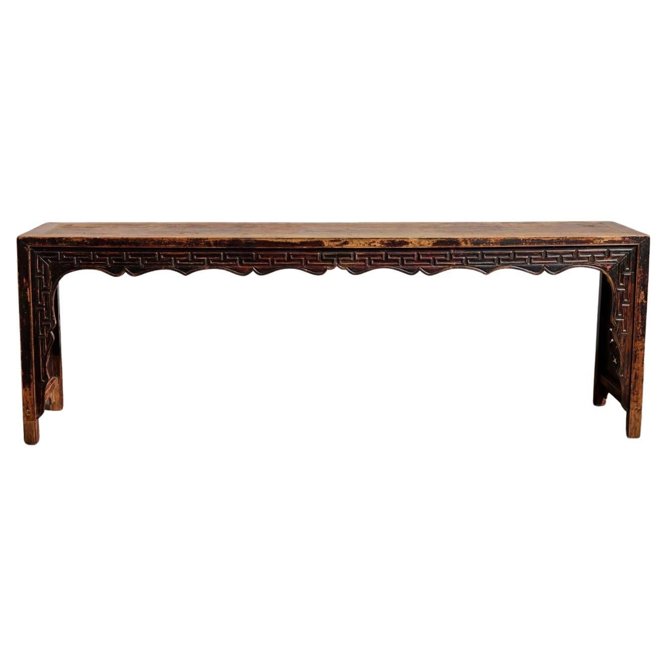 Table d'autel chinoise longue en vente