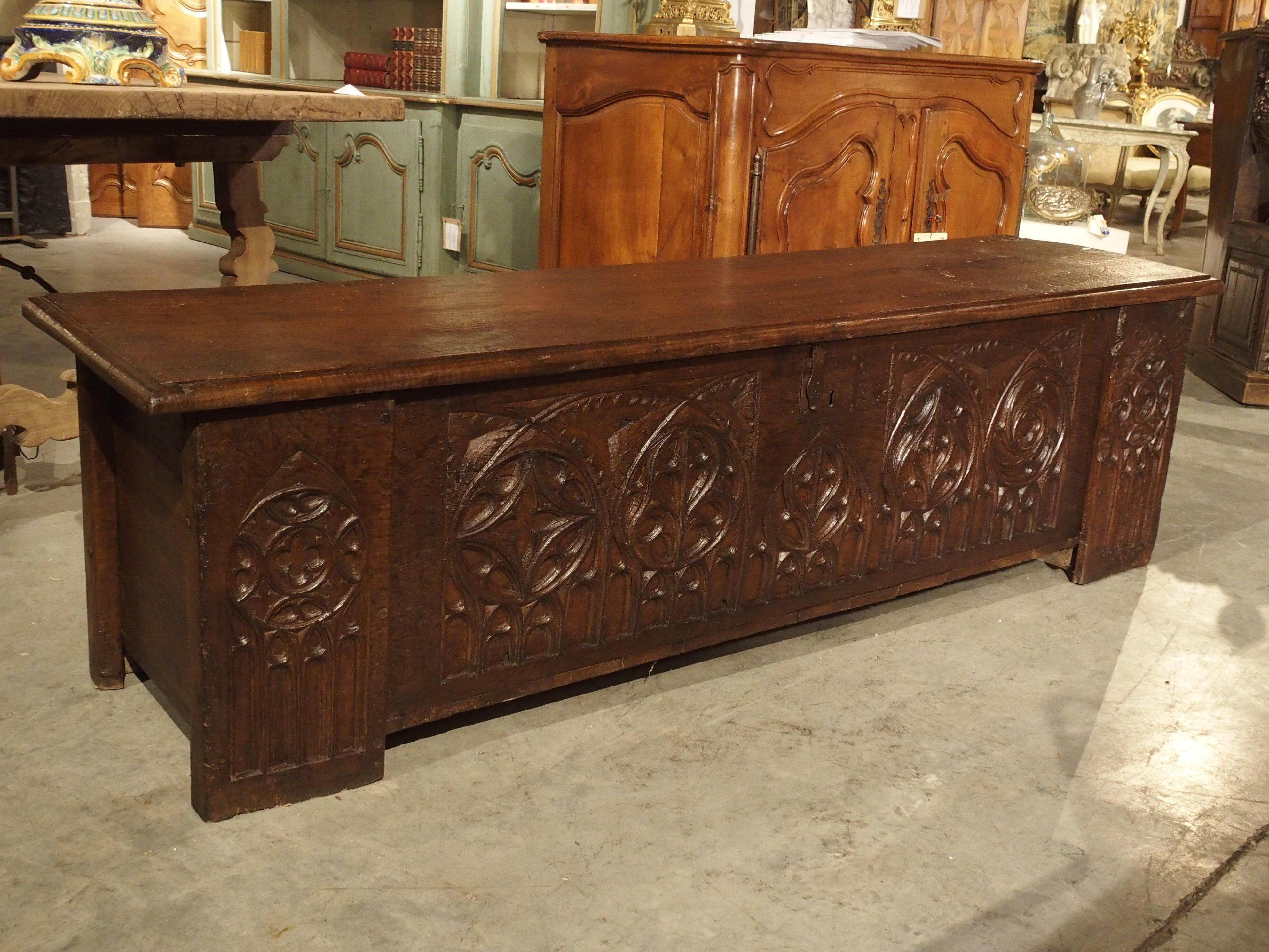 Long circa 1800 Gothic Style Oak Board Trunk from France For Sale 4