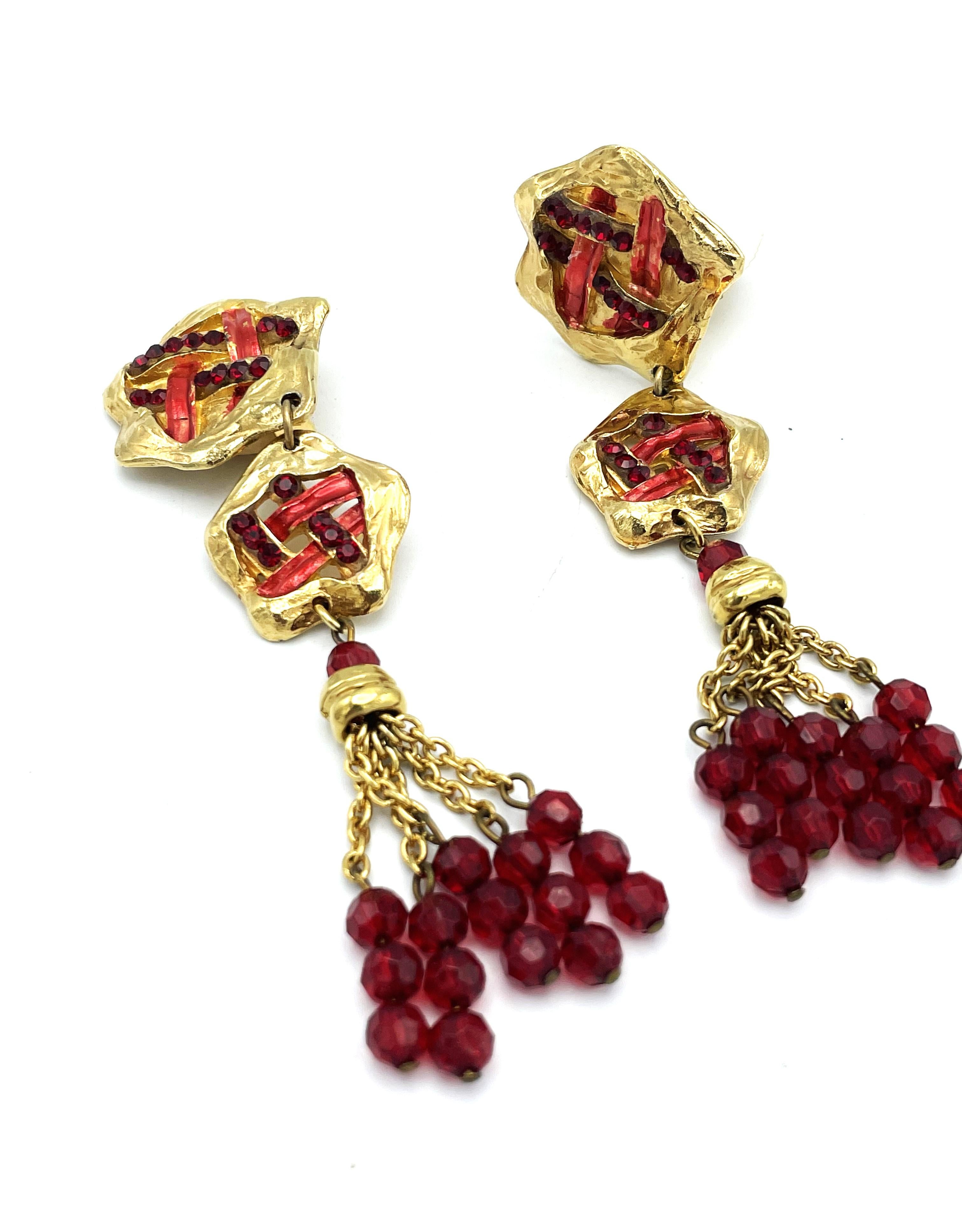 Long Clip-one earing by JACKY de G Paris, gold plated, red rhinestons For Sale 1