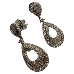 Long cocktail diamond earrings 18KT gold 2 carats of fine diamonds
