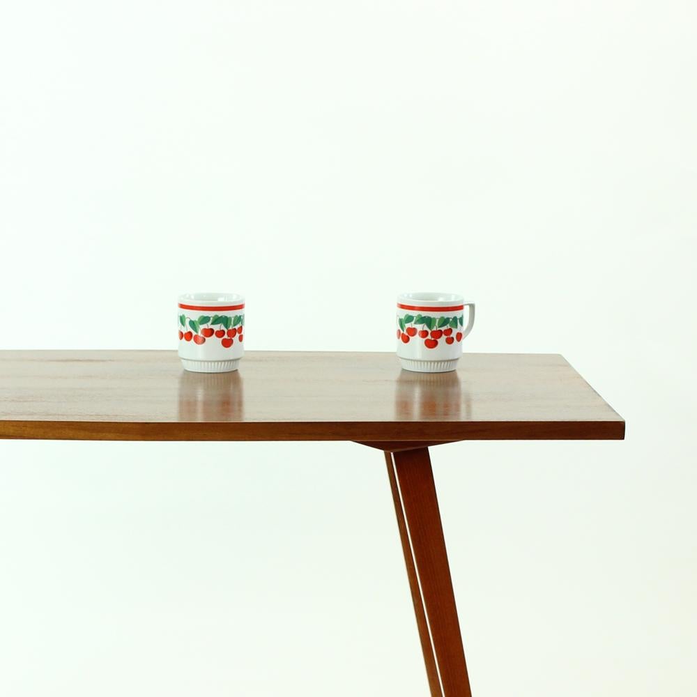Long Coffee Table by Tatra, Czechoslovakia 1960s For Sale 3