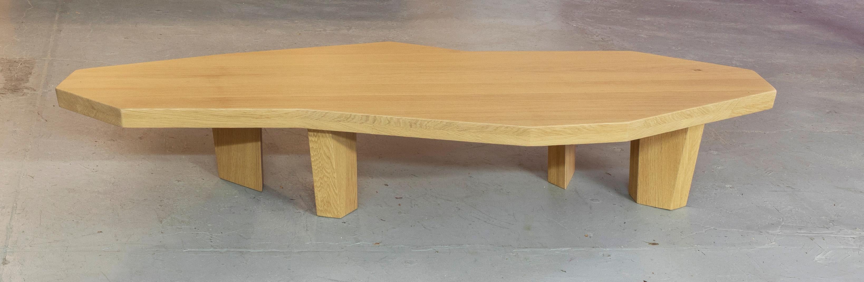 Long Coffee table in oak  