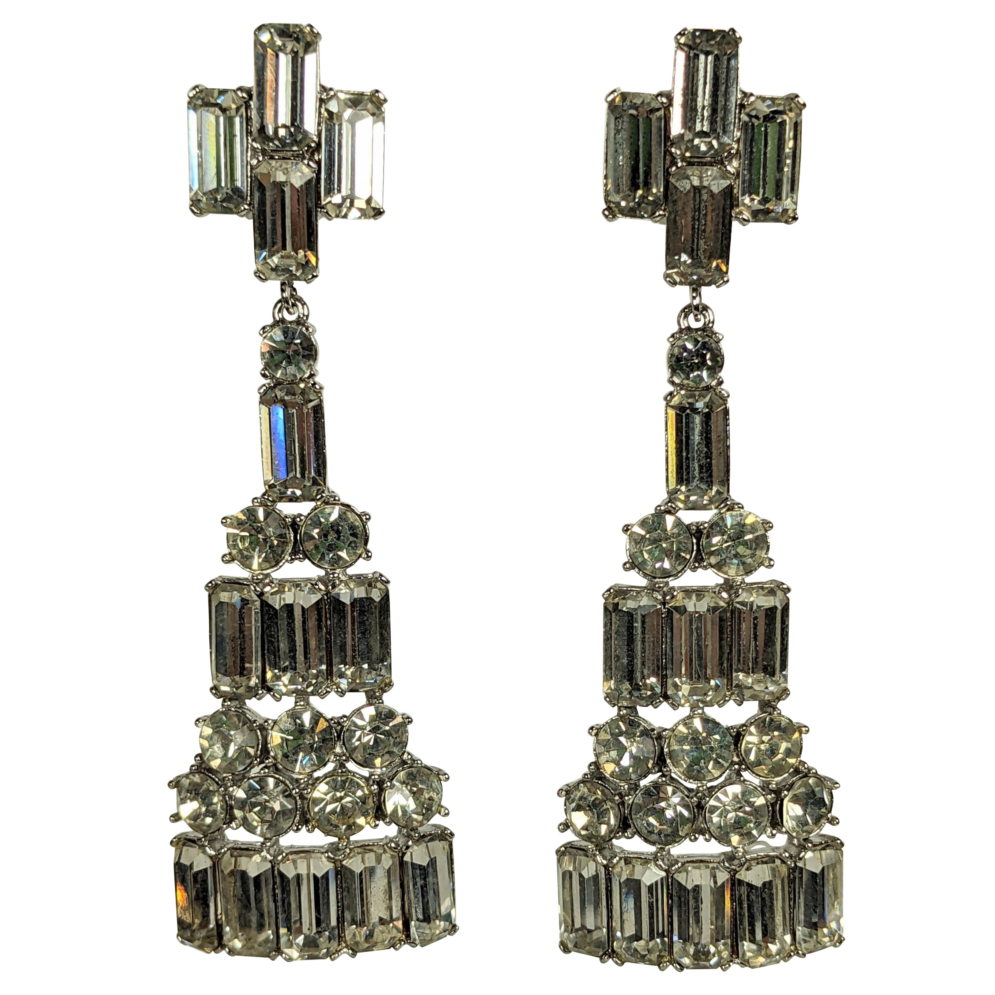Longues boucles d'oreilles baguette en cristal en vente