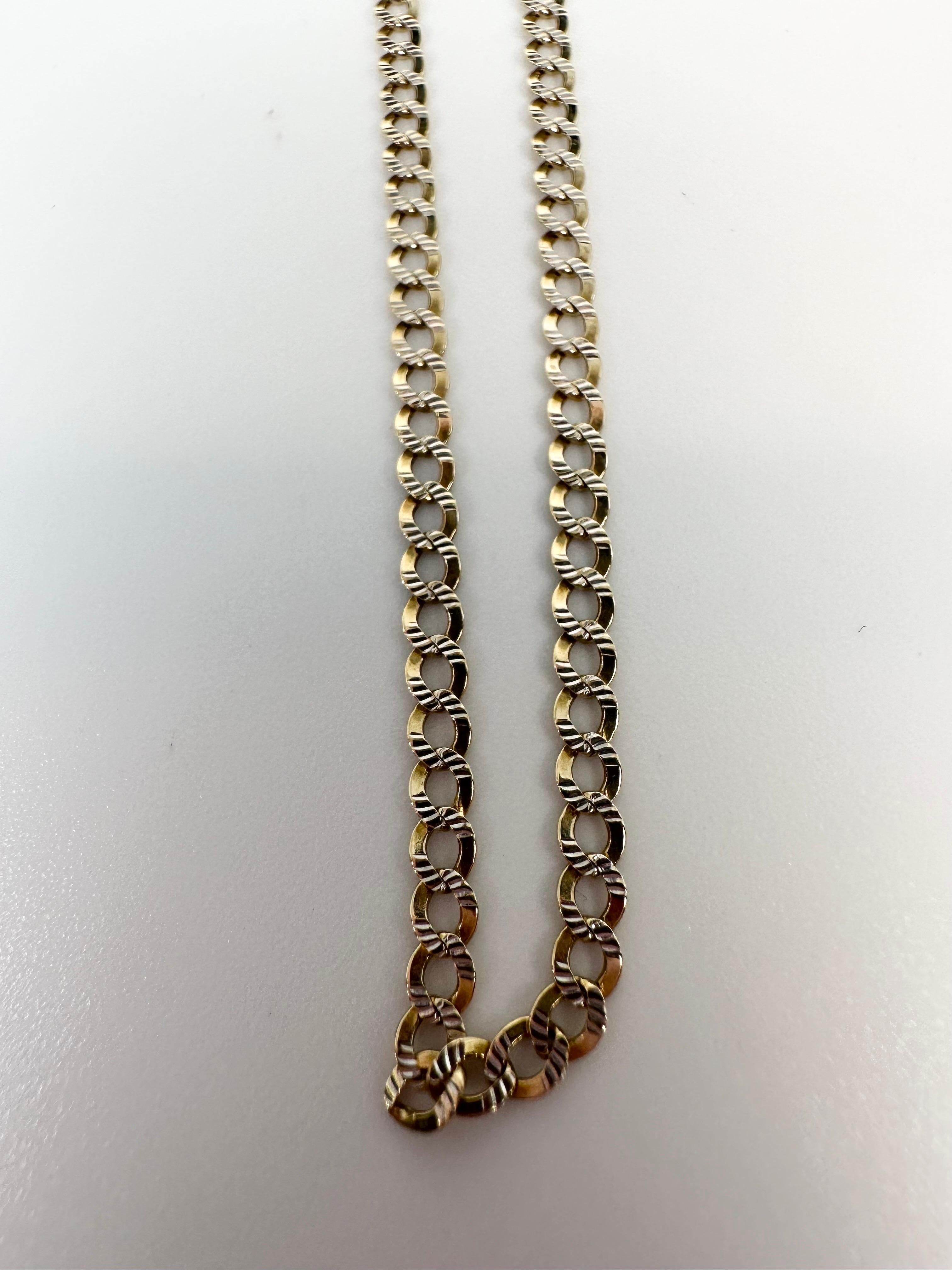Curb chain long and elegant in 14KT yellow gold 21 inches long!

GOLD: 14KT gold
Grams:4.95
Width:2.7mm
Backing: omega
Item:43000075att

WHAT YOU GET AT STAMPAR JEWELERS:
Stampar Jewelers, located in the heart of Jupiter, Florida, is a custom