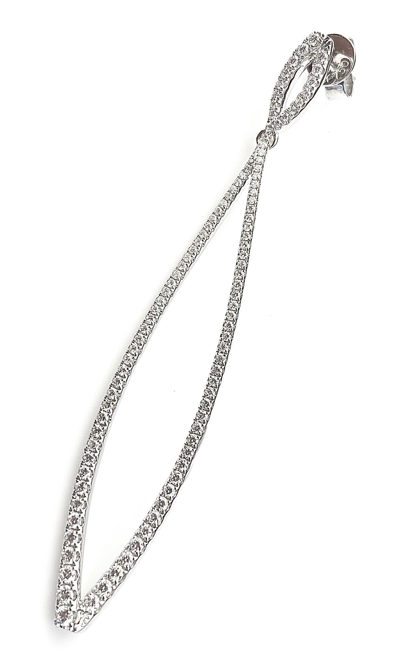 Women's Long Dangling Marquise-Shape Diamond Earrings in White Gold For Sale