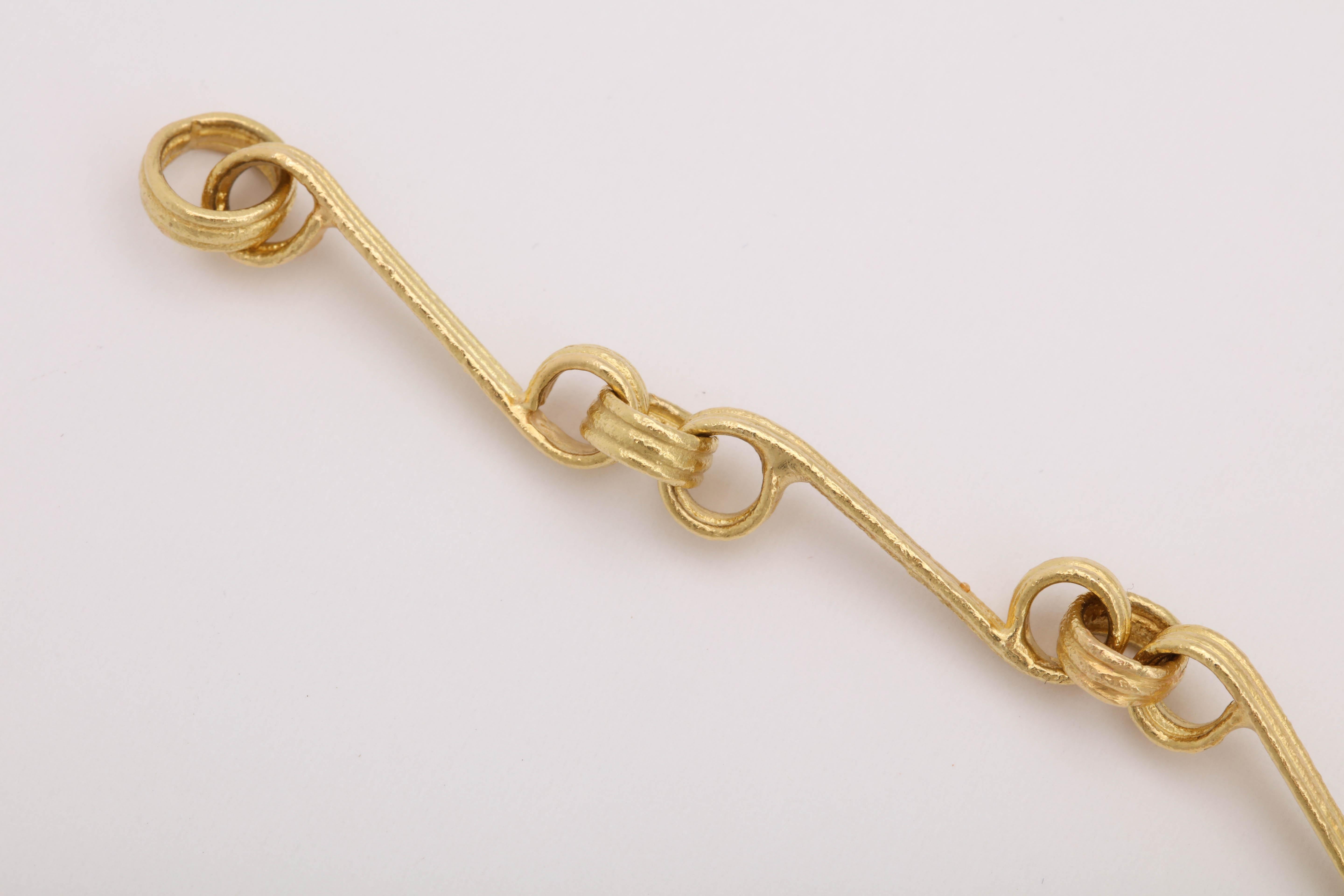 Long Decorative Ridged Scroll Chain In Excellent Condition In New York, NY