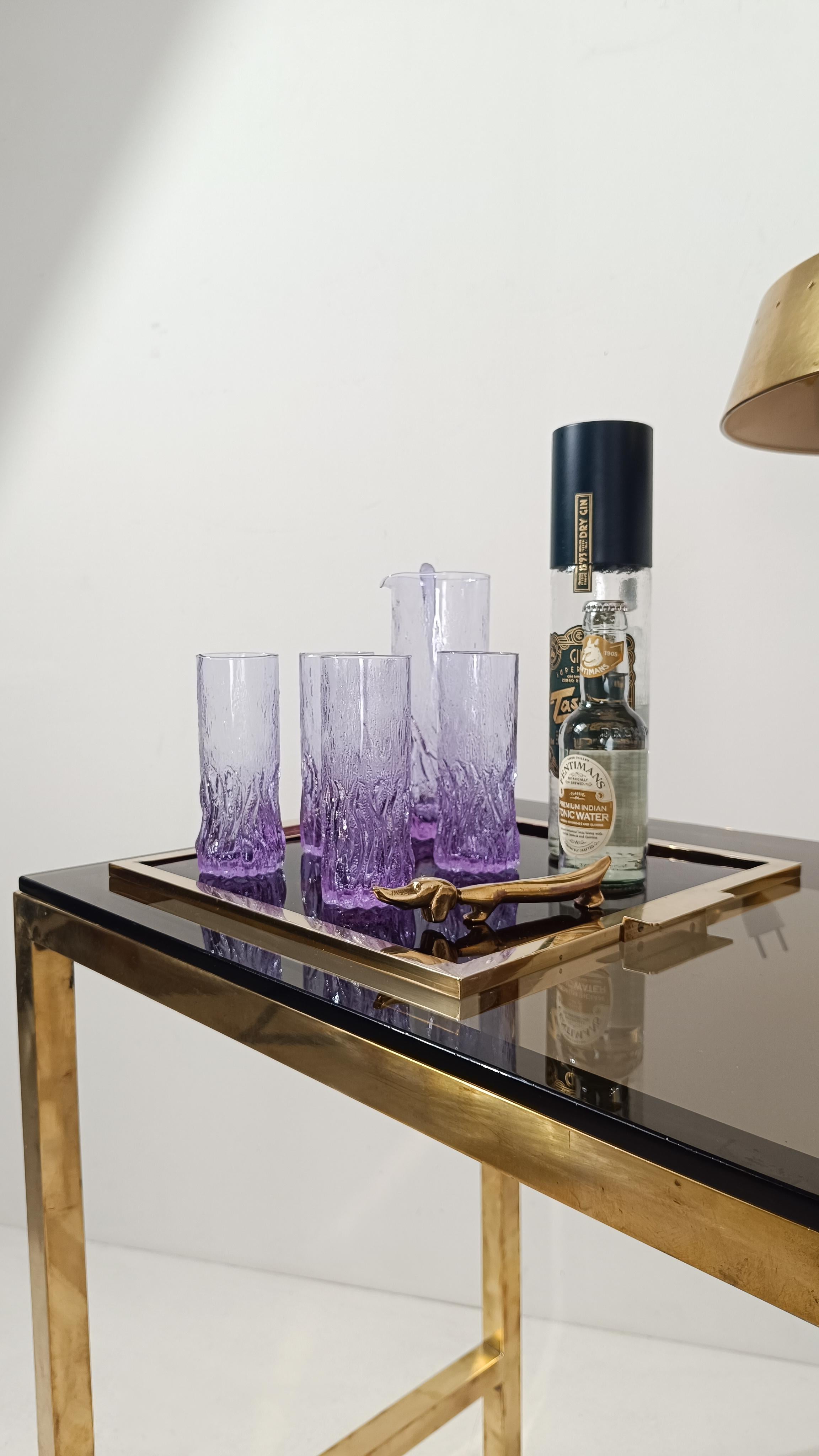 Europeo Set di bicchieri e caraffe Long Drink Tumbler in vetro corteccia lilla chiaro, stile Whitefriars Glass in vendita
