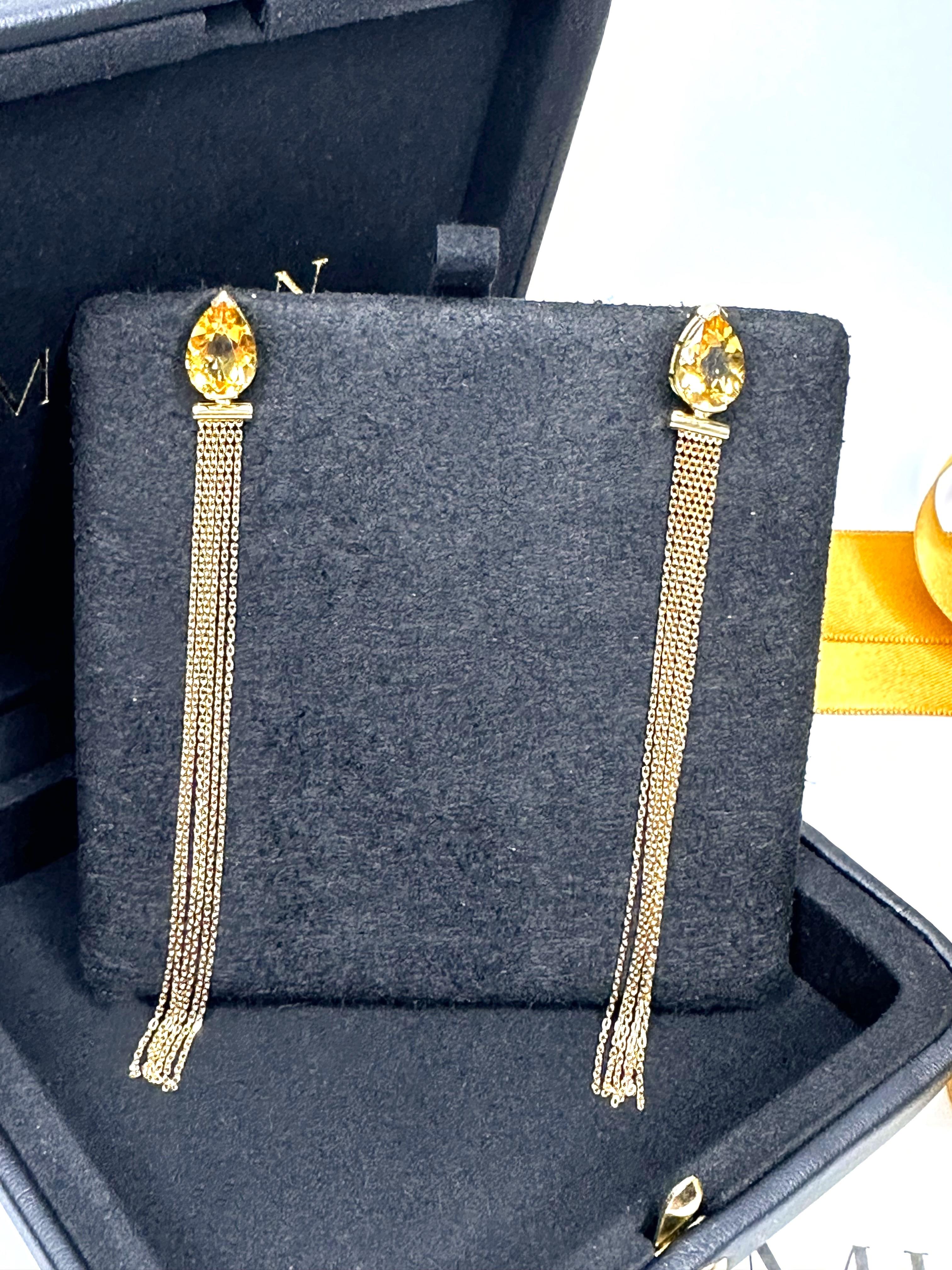 Long Earrings in 19.2k Gold and 3.33 Carats of Citrine In New Condition For Sale In Cascais, Lisboa