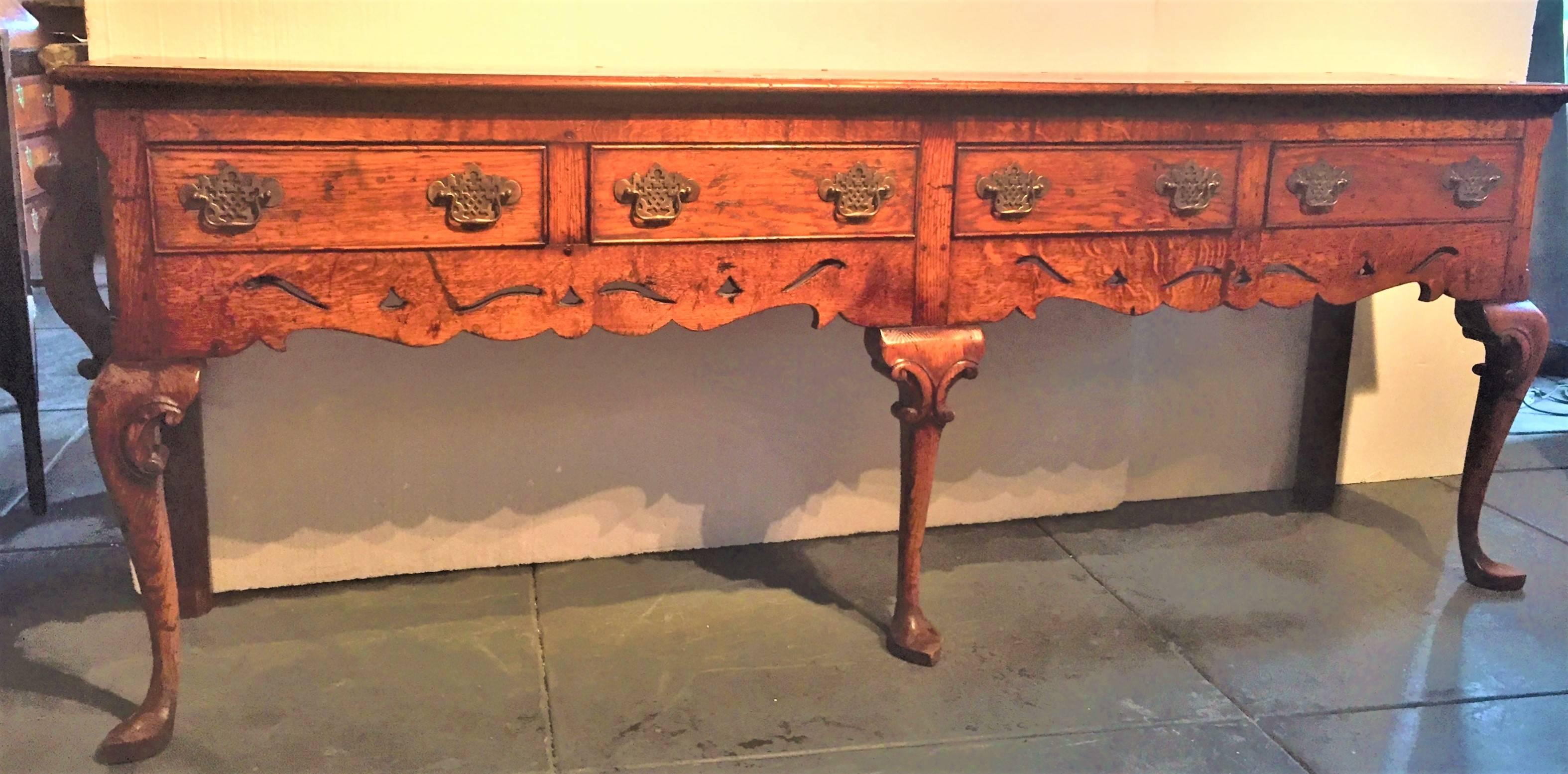 Long English or Welsh Georgian Style Oak Dresser Sideboard 14