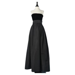 Retro Long evening bustier dress in black velvet and faille Pierre Cardin Paris