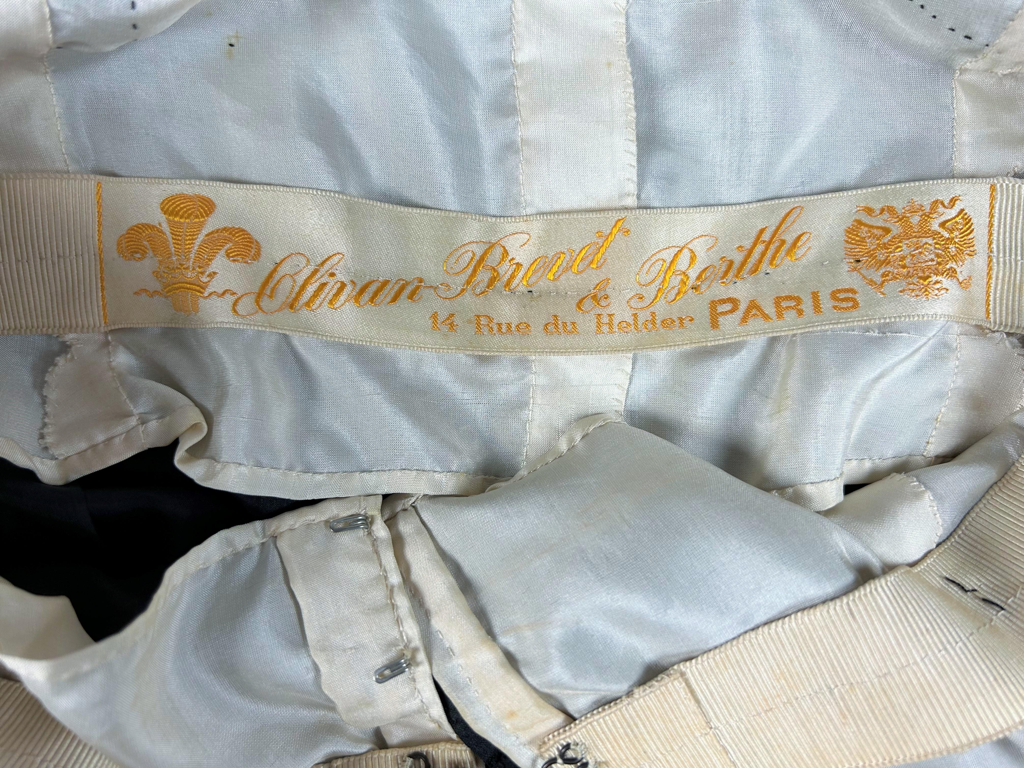 Noir Longue robe du soir en satin et mousseline brodés - Paris Circa 1930 en vente