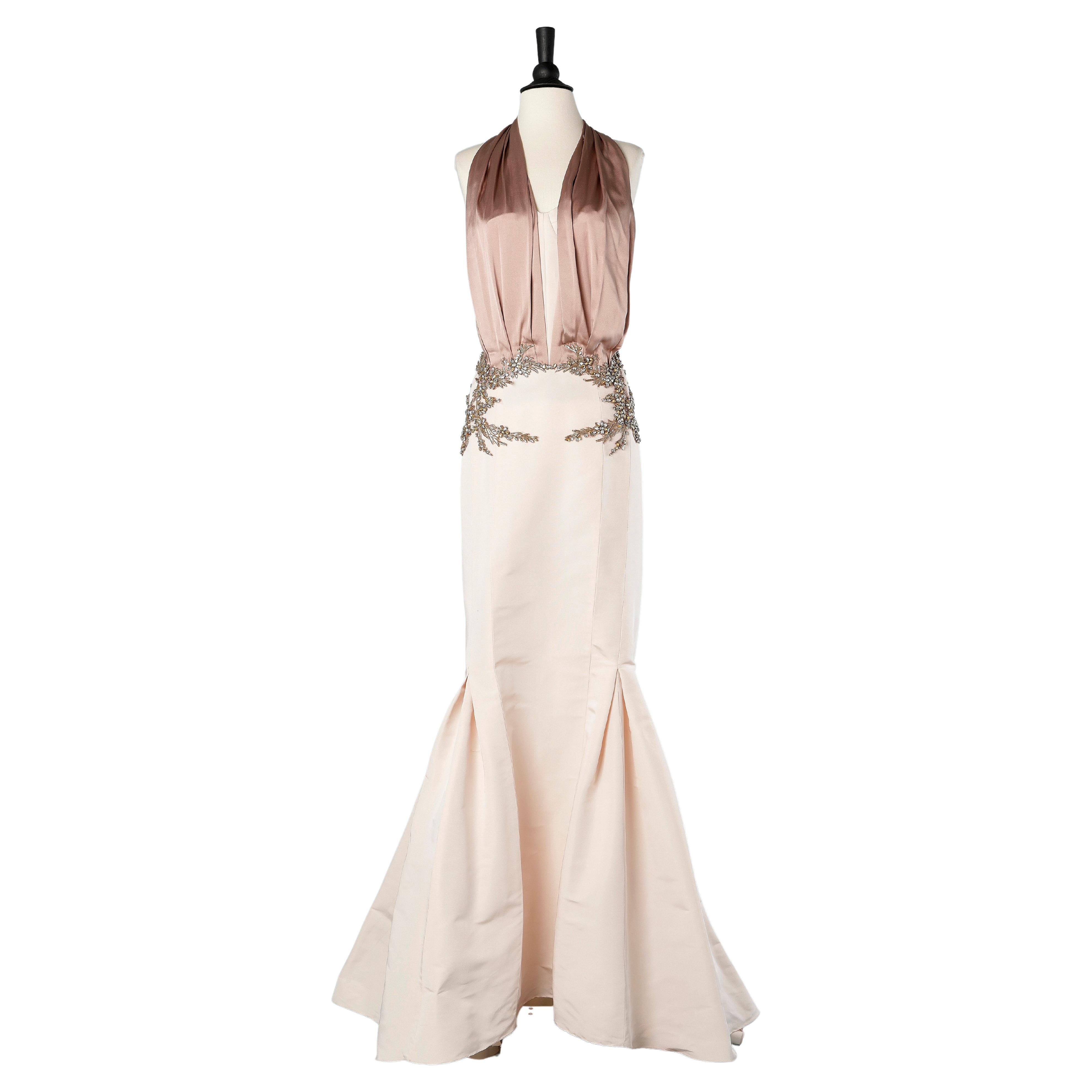 Long evening dress in pale pink faille with embroideries Lorena Sarbu No brand  For Sale
