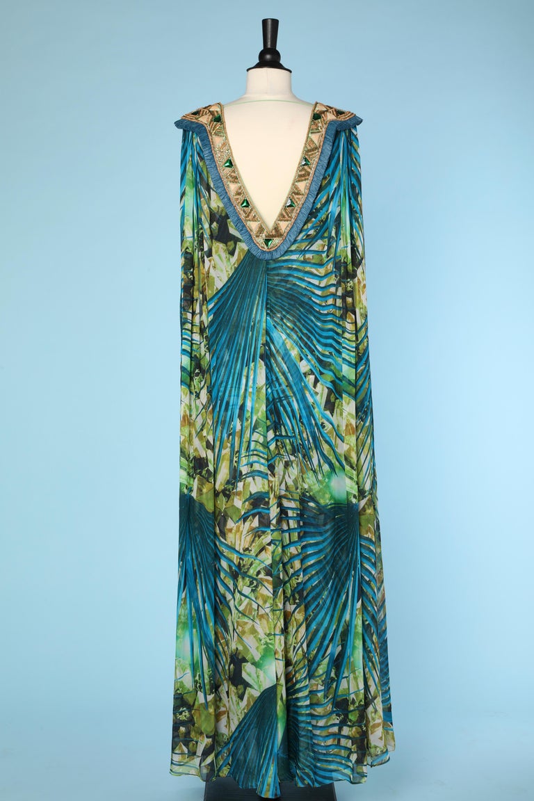 Long evening dress with jungle print and embroidered collar Matthew Williamson For Sale at 1stDibs | matthew williamson dress, embroidered evening dress, camilla williamson Long evening dress with jungle print and embroidered collar Matthew Williamson For Sale at 1stDibs | matthew williamson dress, embroidered evening dress, camilla williamson