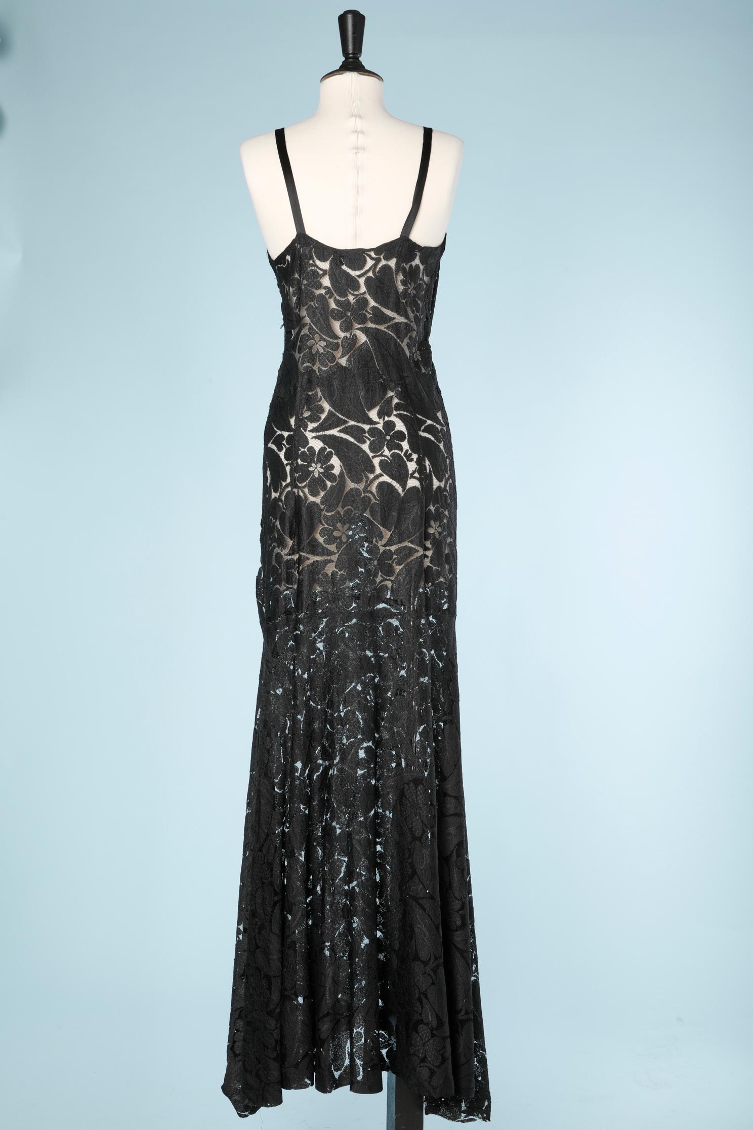 Black Long evening gown in black see-through lace 1930