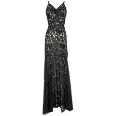 Long evening gown in black see-through lace 1930
