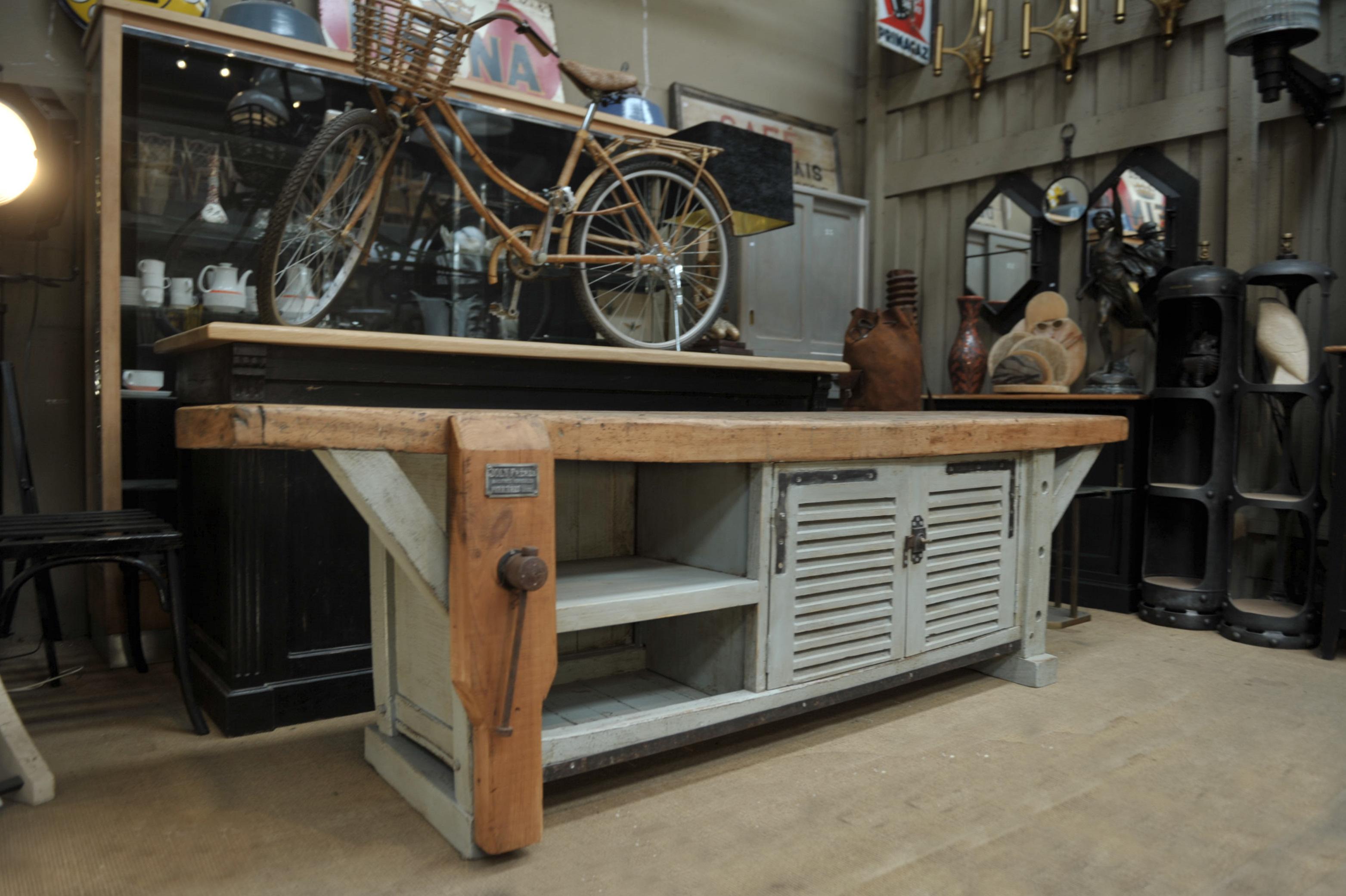 Mid-20th Century Long French 2 Doors Carpenter work Bench Cabinet, circa 1930 For Sale