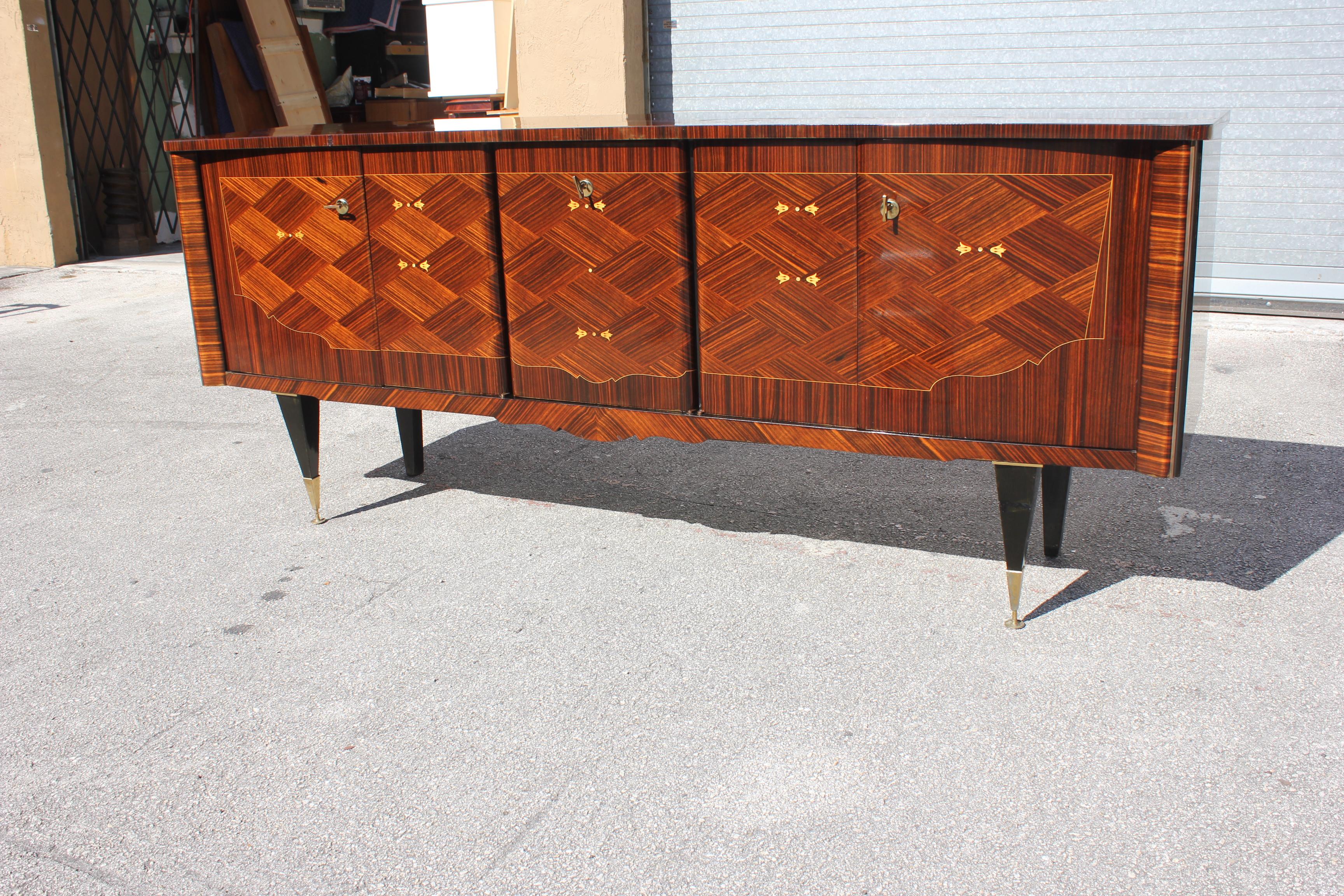 Long French Modern Macassar Ebony Sideboard / Buffet / Bar / Credenzas In Excellent Condition For Sale In Hialeah, FL