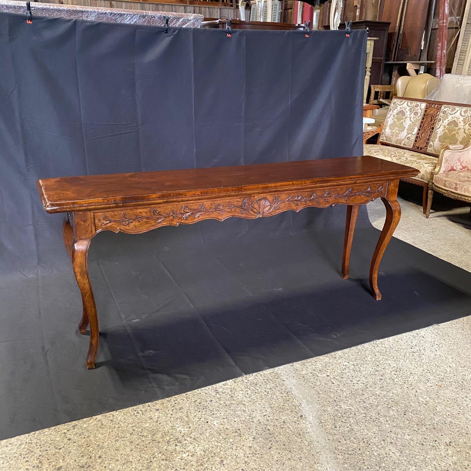 Long French Double Sided Carved Shell & Floral Motif Walnut Console In Good Condition In Hopewell, NJ