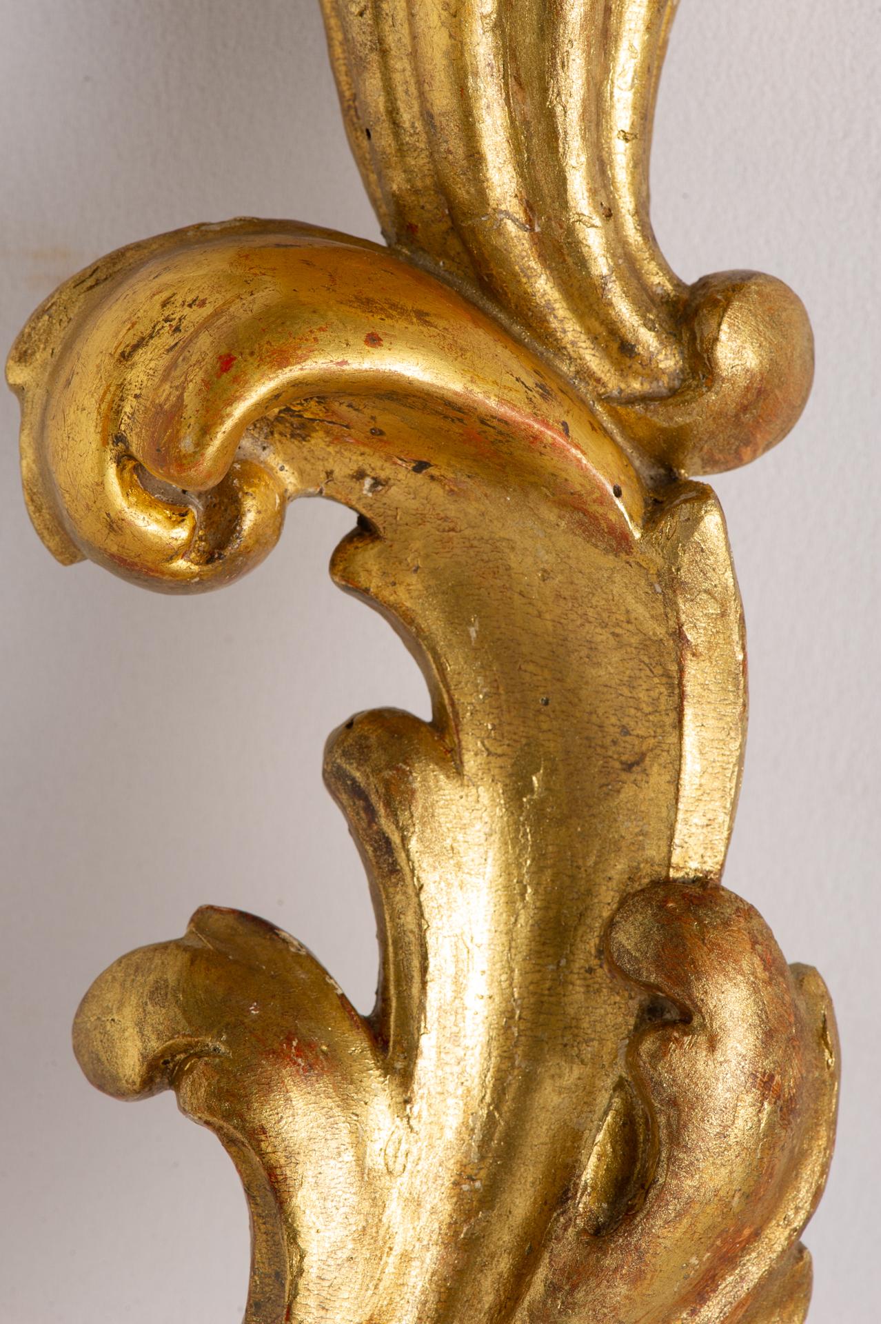 Long Frieze in Gilded Wood In Excellent Condition In Alessandria, Piemonte